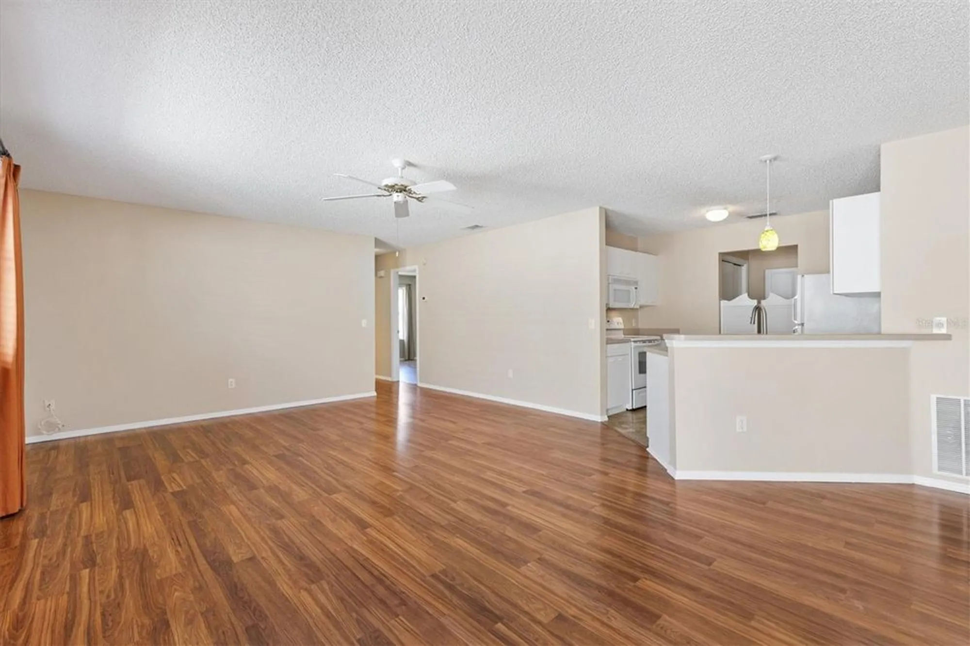 Property Slideshow image 7 of 29 | 1611 campos dr, The Villages, FL, 32162