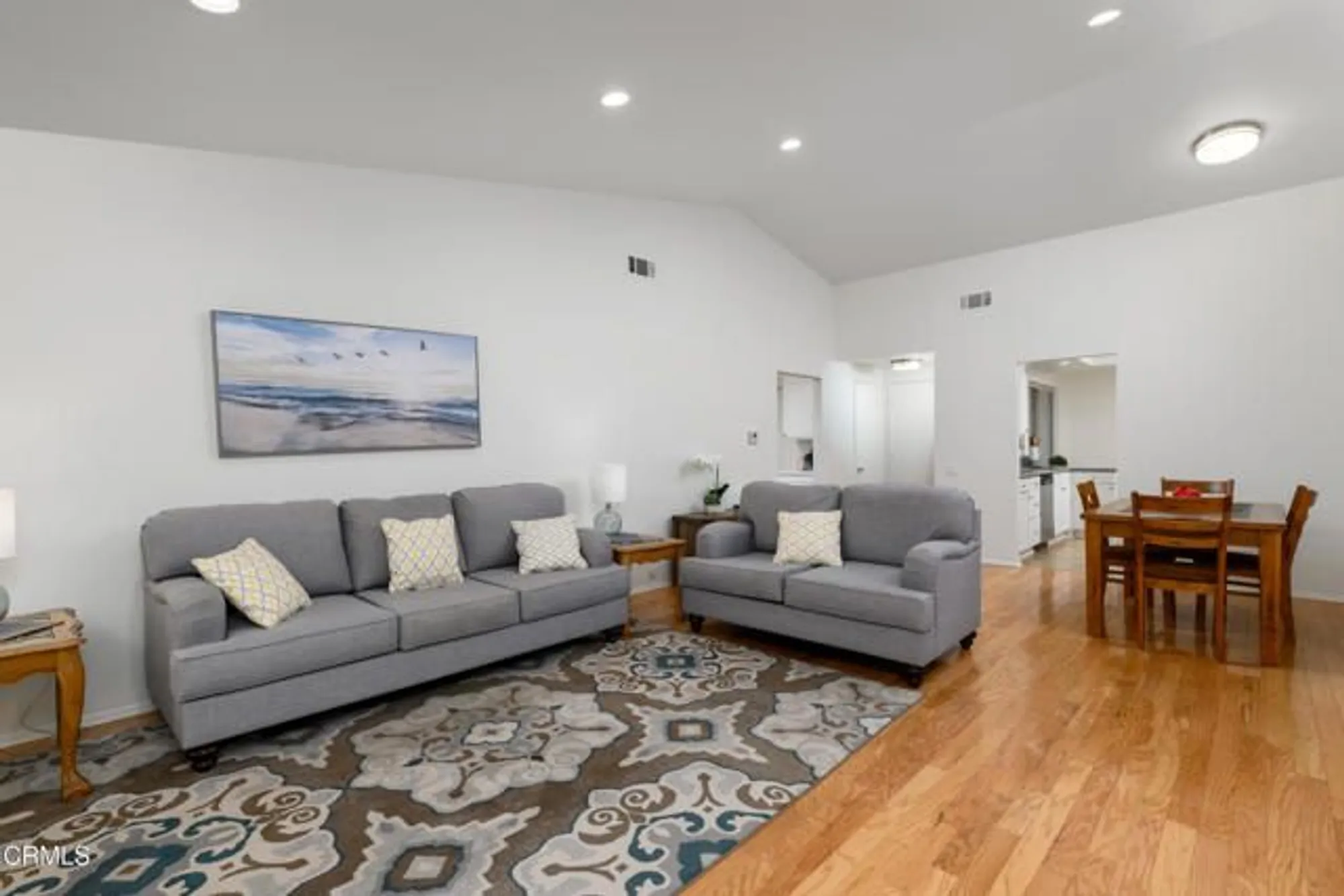 Property Slideshow image 9 of 42 | 33229 village 33, Camarillo, CA, 93012