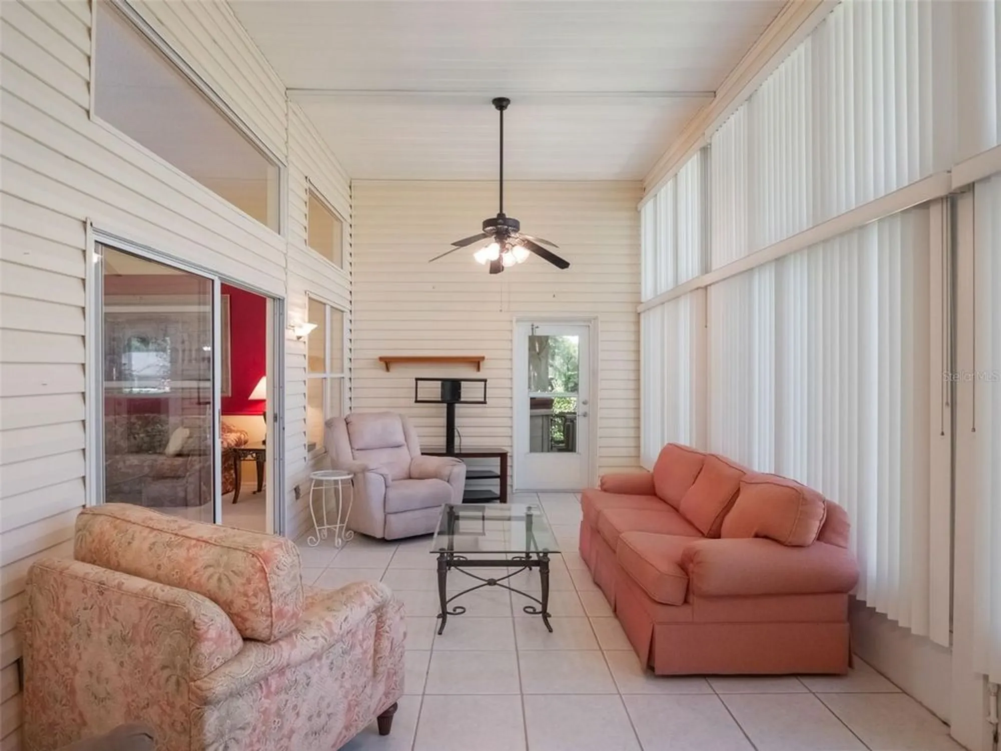 Property Slideshow image 23 of 36 | 25243 river crest dr, Leesburg, FL, 34748