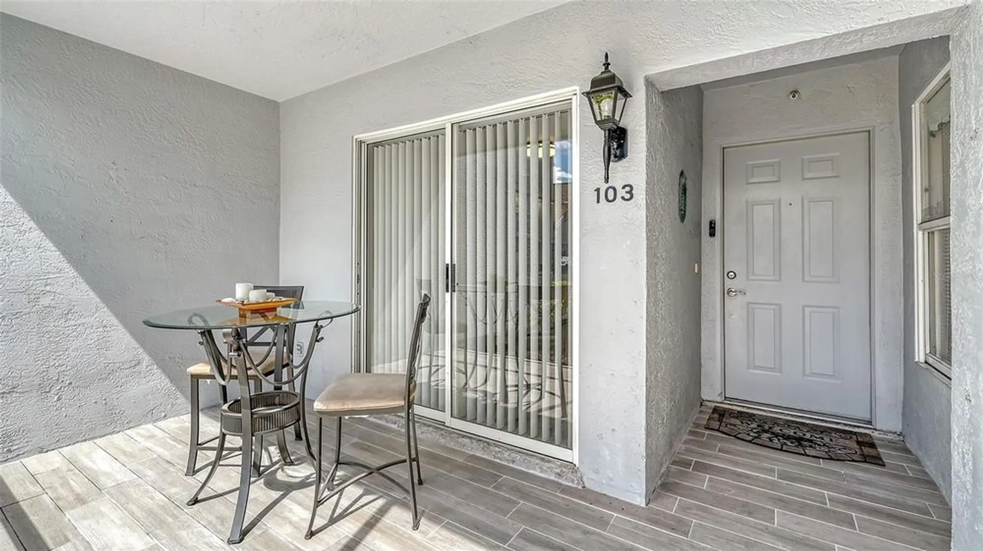 Property Slideshow image 5 of 61 | 6611 stone river rd 103, Bradenton, FL, 34203