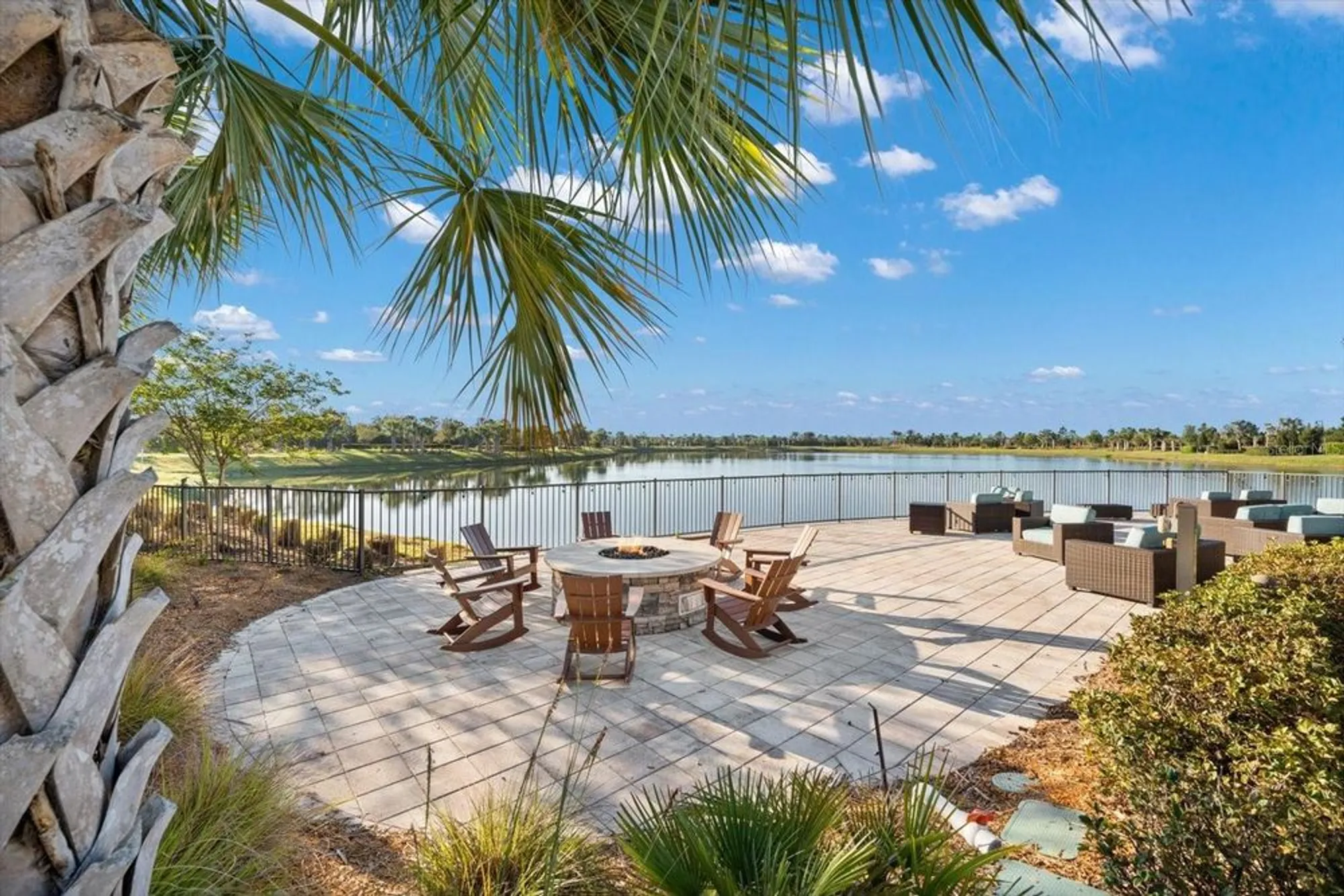 Property Slideshow image 75 of 94 | 6912 gosport cv, Bradenton, FL, 34202