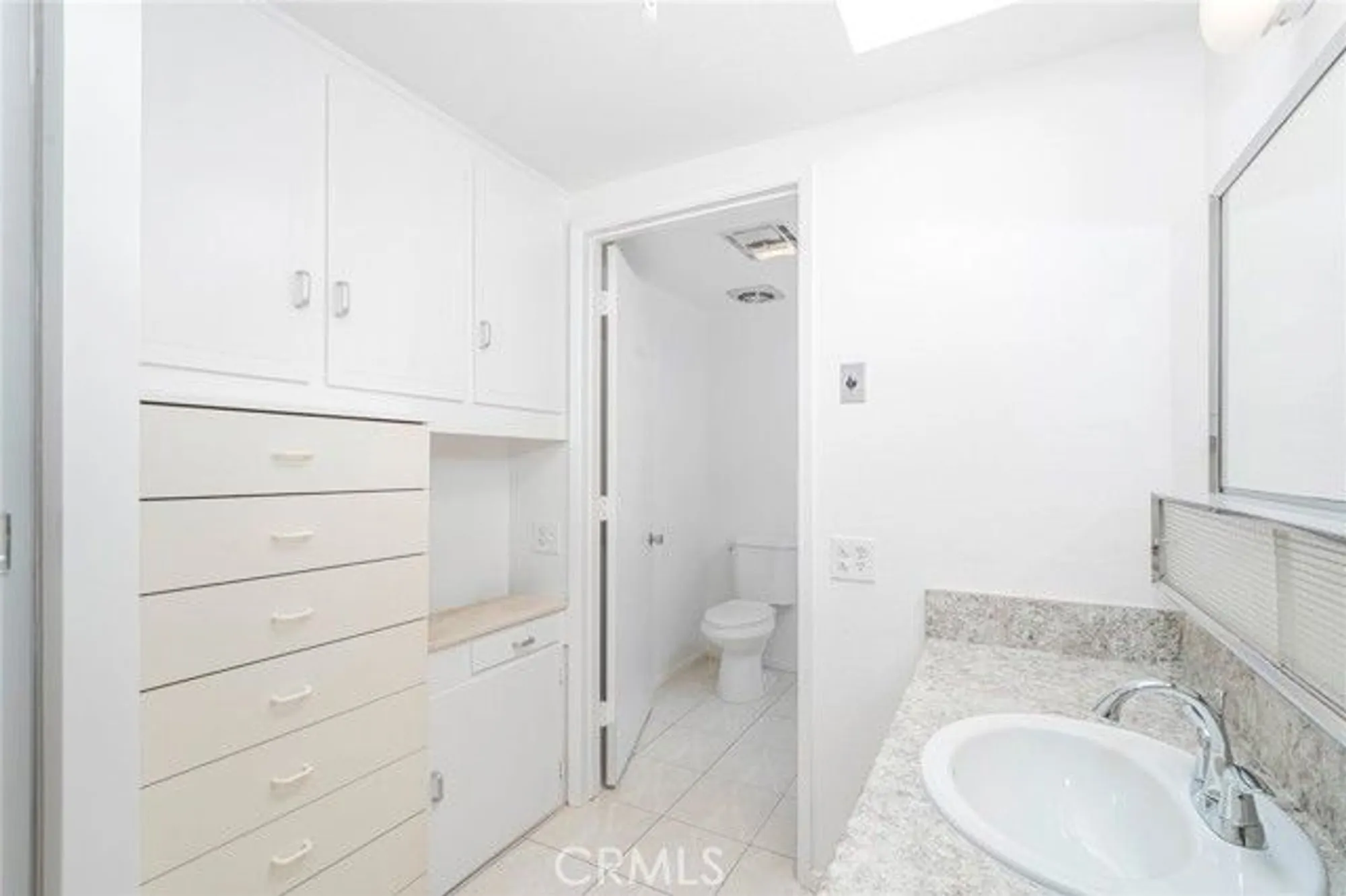 Property Slideshow image 21 of 40 | 936 avenida majorca, Laguna Woods, CA, 92637