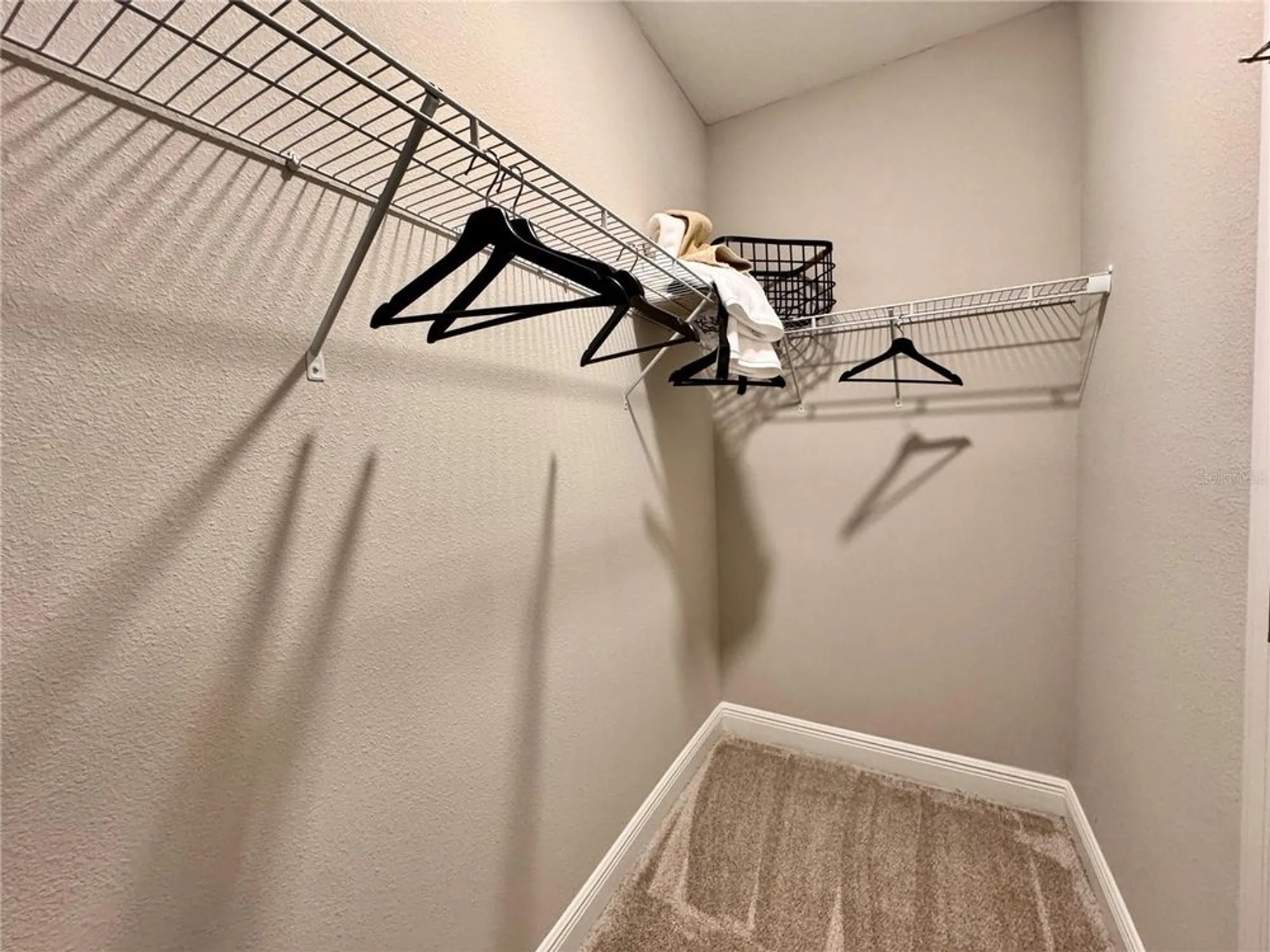 Property Slideshow image 26 of 38 | 2928 voyager ave, Saint Cloud, FL, 34771