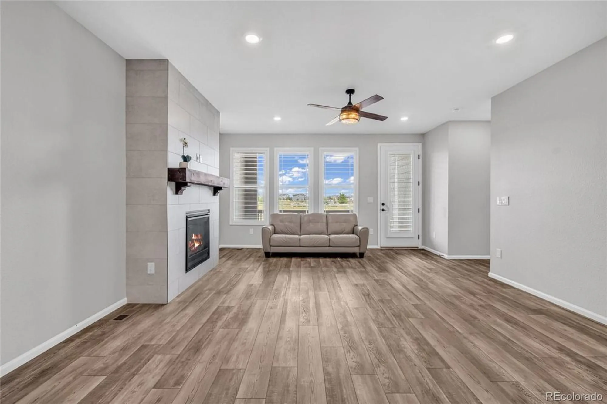 Property Slideshow image 21 of 28 | 4365 hidden gulch rd, Castle Rock, CO, 80104