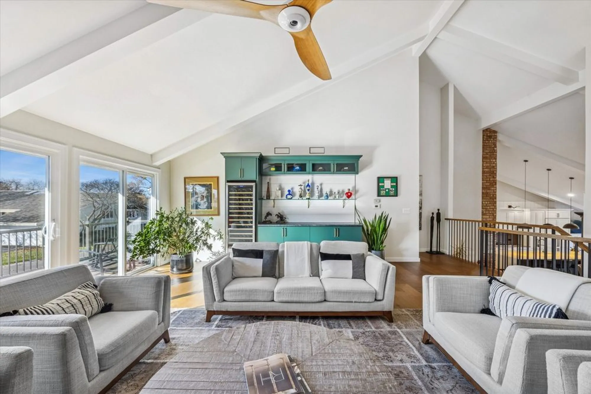 Property Slideshow image 6 of 30 | , Oak Brook, IL, 60523