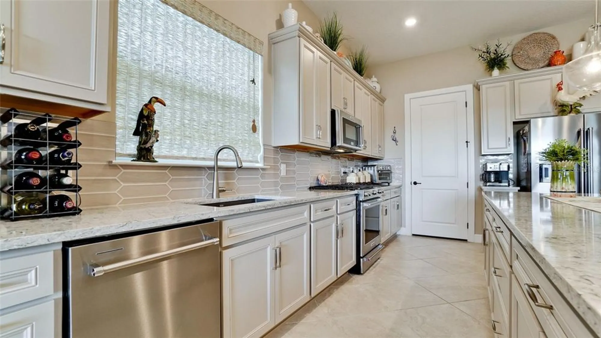 Property Slideshow image 11 of 64 | 8609 seascape cv, Parrish, FL, 34219
