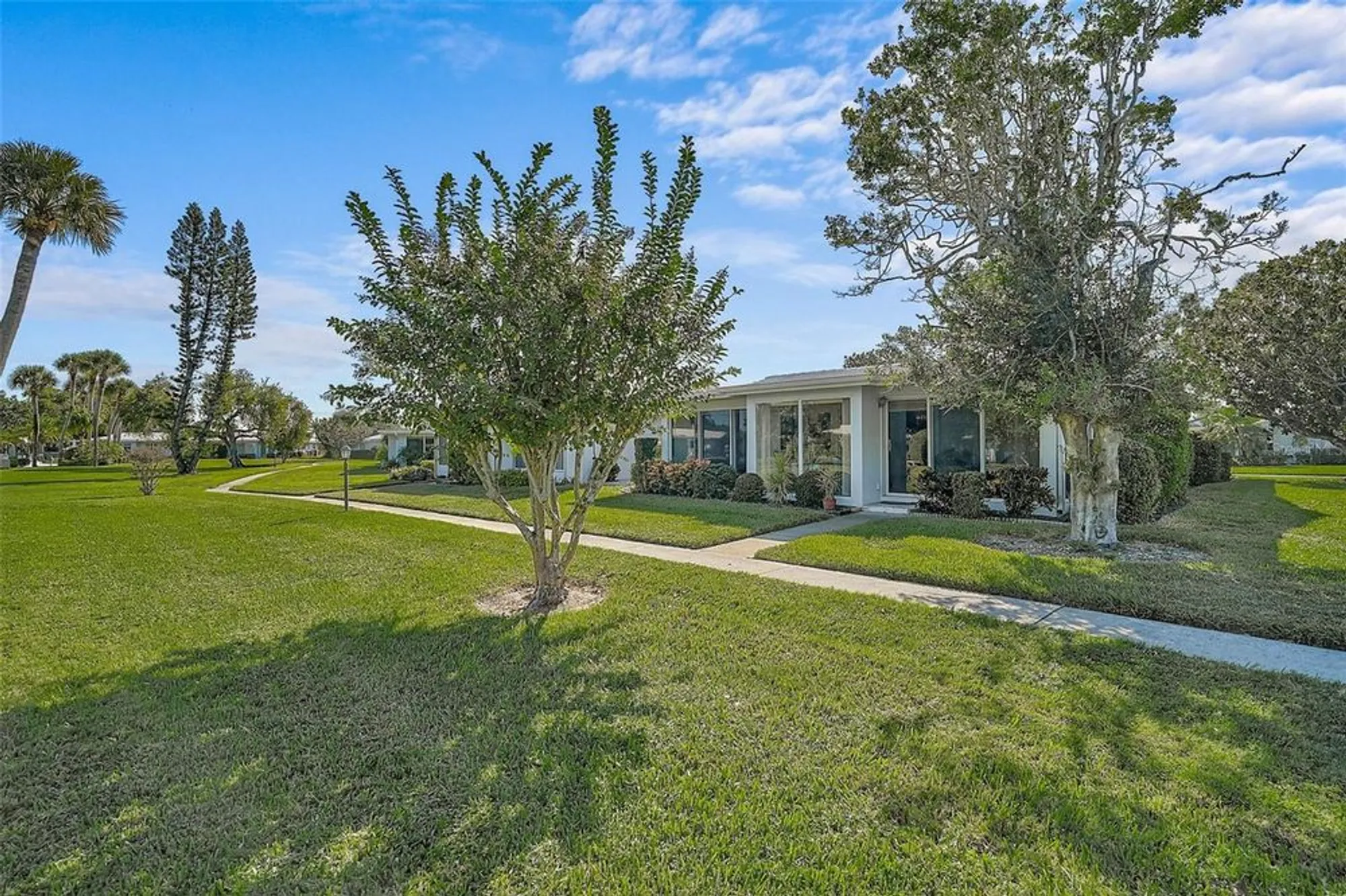 Property Slideshow image 35 of 38 | 3251 southfield ln # 917, Sarasota, FL, 34239