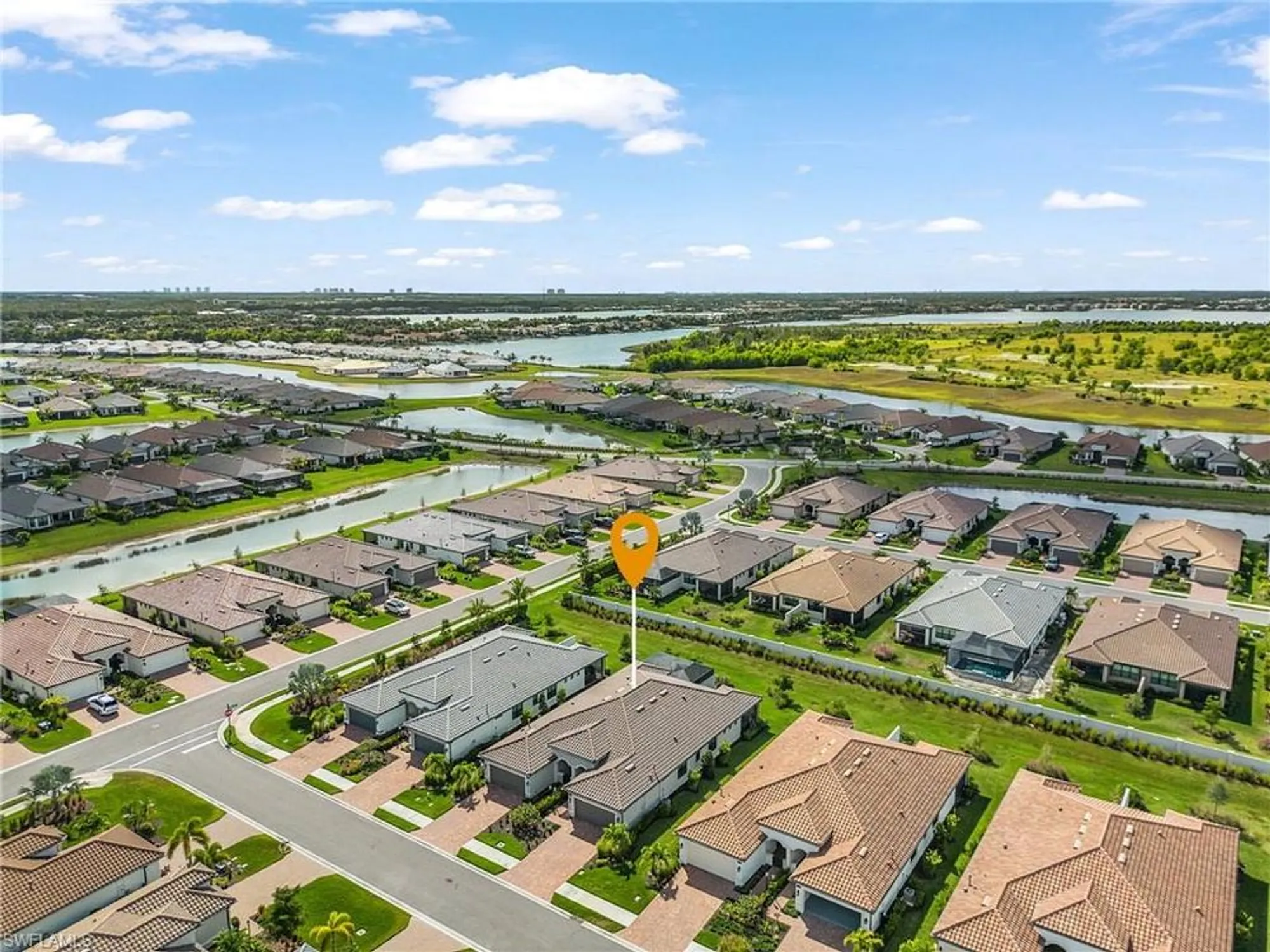 Property Slideshow image 22 of 29 | 17510 caravita ln, Fort Myers, FL, 33913