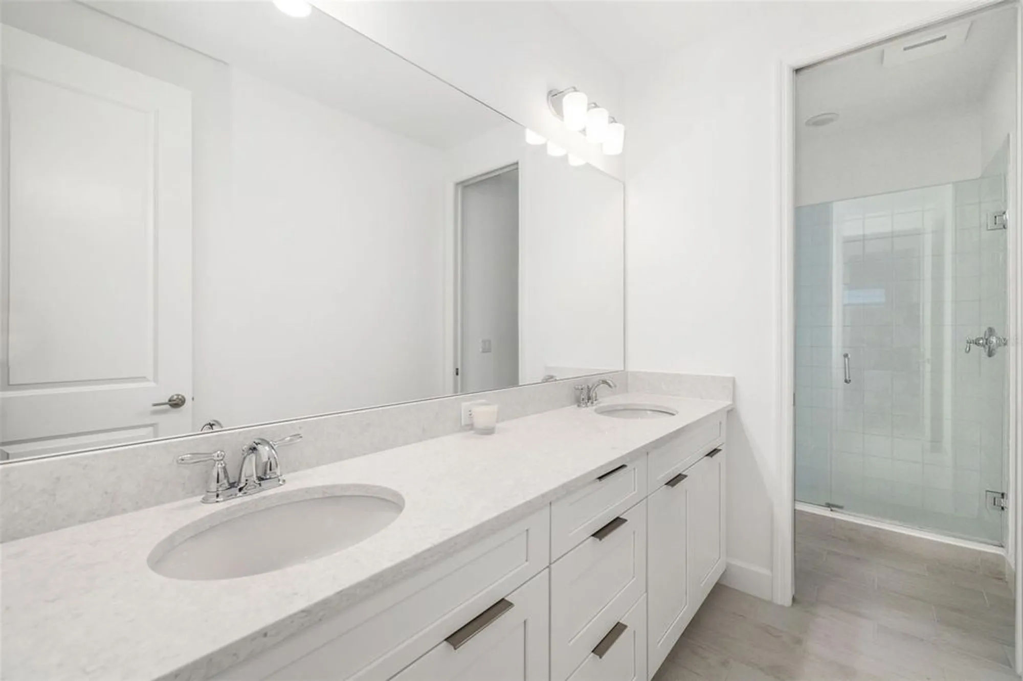 Property Slideshow image 34 of 61 | 16626 paynes mill dr, Lakewood Ranch, FL, 34211