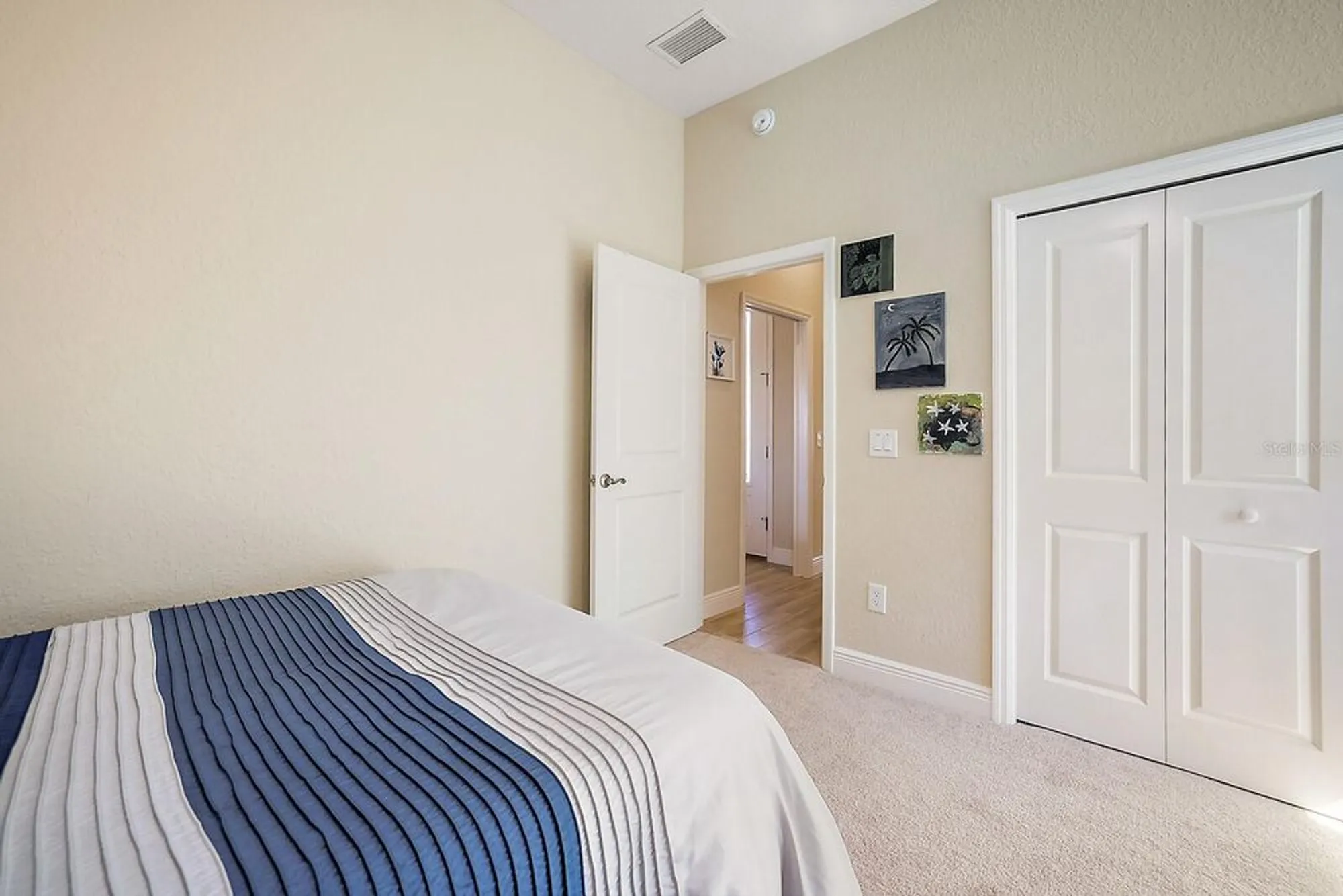 Property Slideshow image 27 of 41 | 5129 jareds landing way, Oxford, FL, 34484