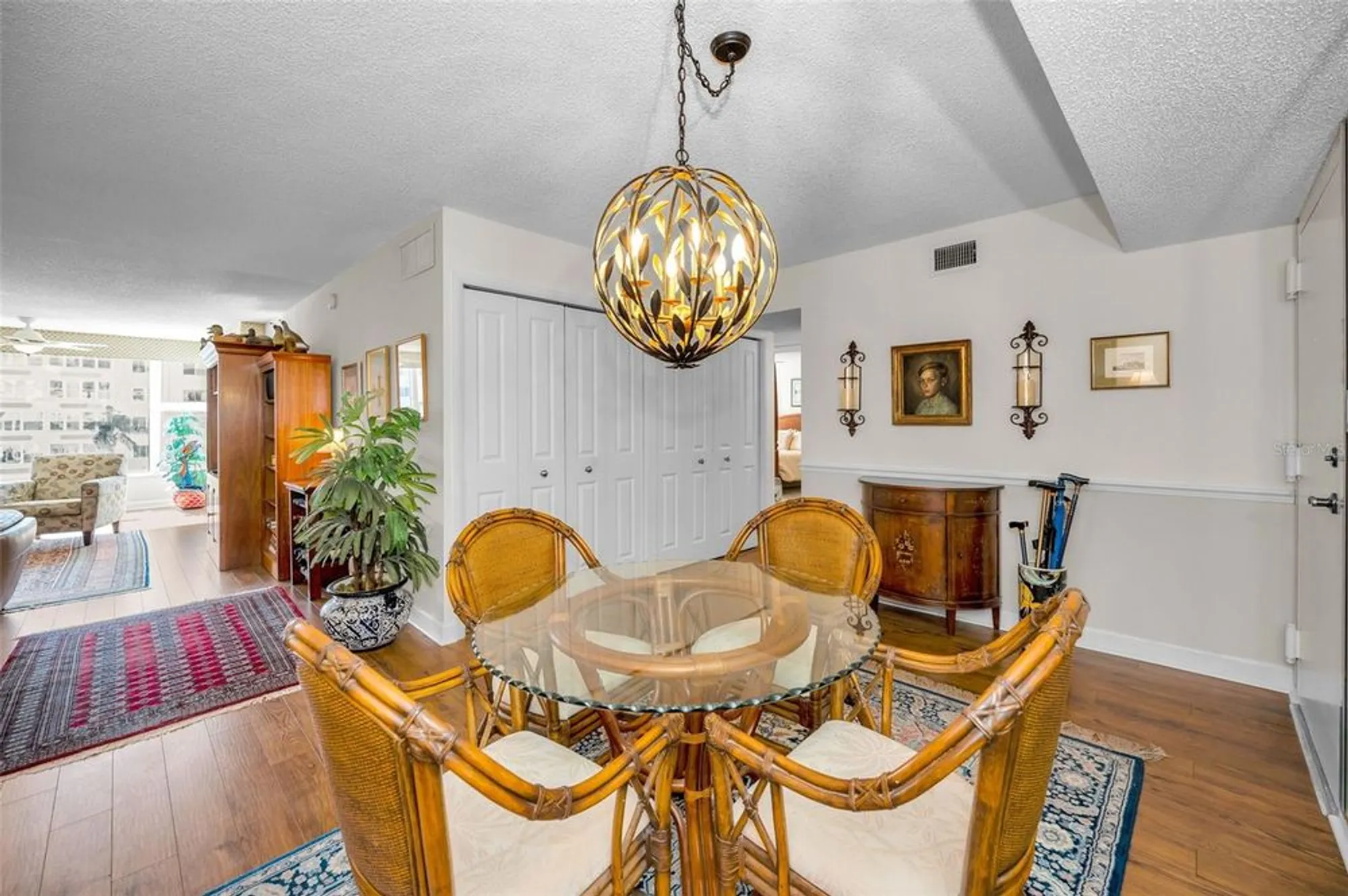 Property Slideshow image 6 of 42 | 632 edgewater dr 433, Dunedin, FL, 34698