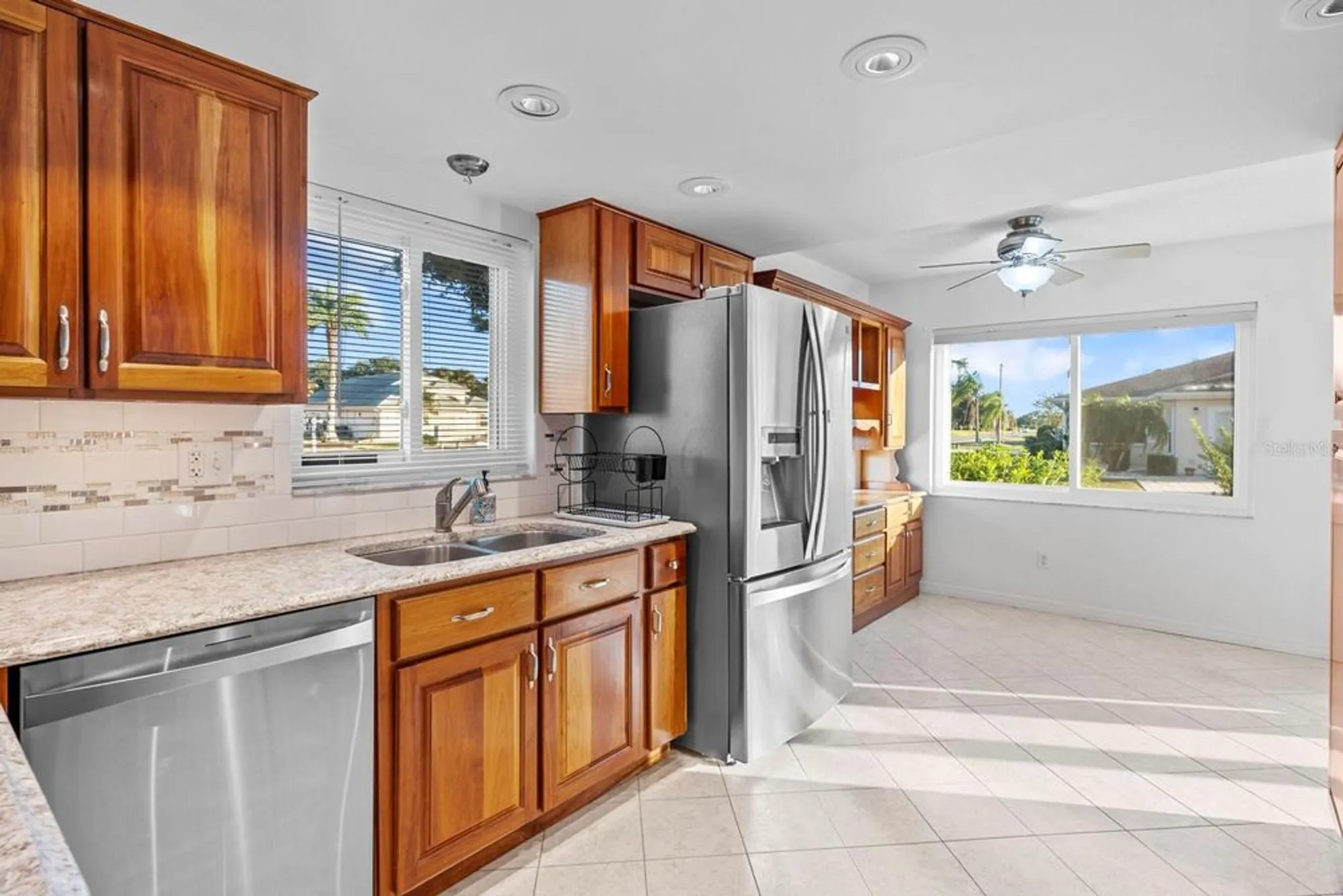 Property Slideshow image 29 of 43 | 302 stroll ln, Sun City Center, FL, 33573