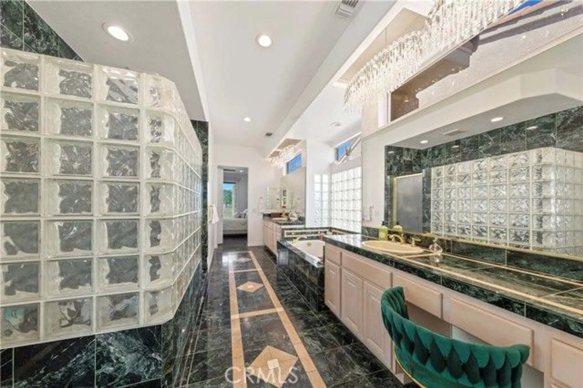 Property Slideshow image 20 of 32 | 38217 grand oaks ave, Palm Desert, CA, 92211