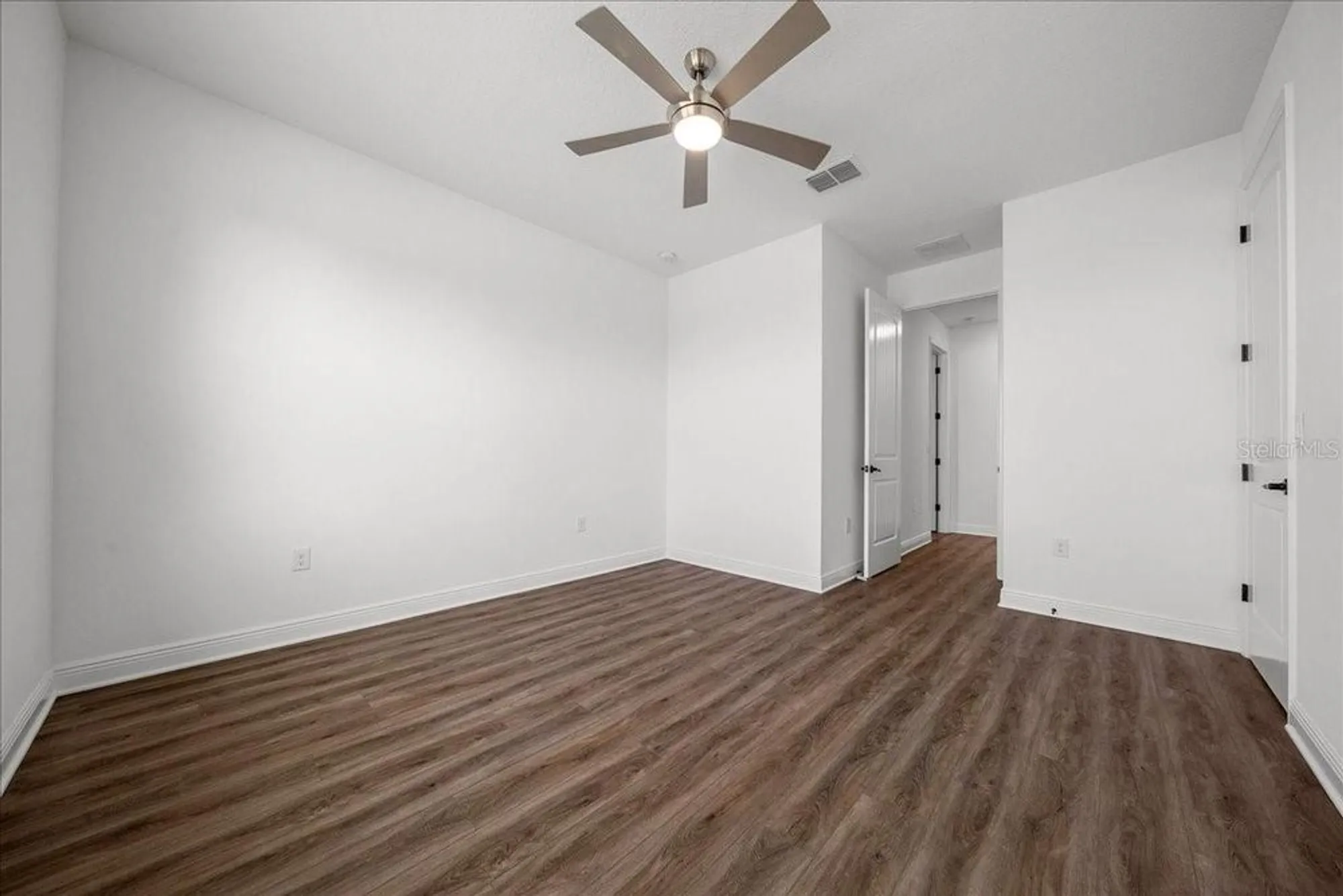 Property Slideshow image 25 of 63 | 8233 sw 93rd ter, Ocala, FL, 34481