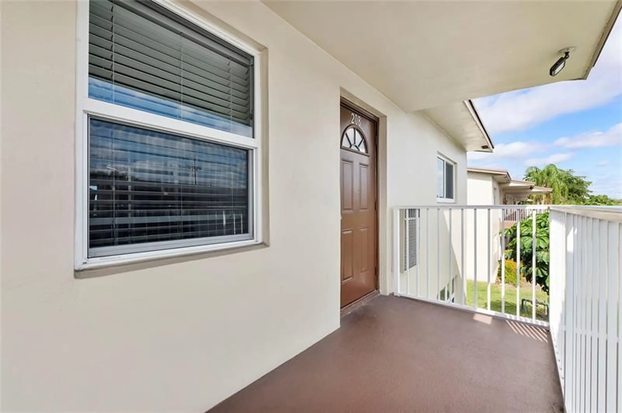 Property Slideshow image 14 of 18 | 601 nw 76th ter 208, Margate, FL, 33063