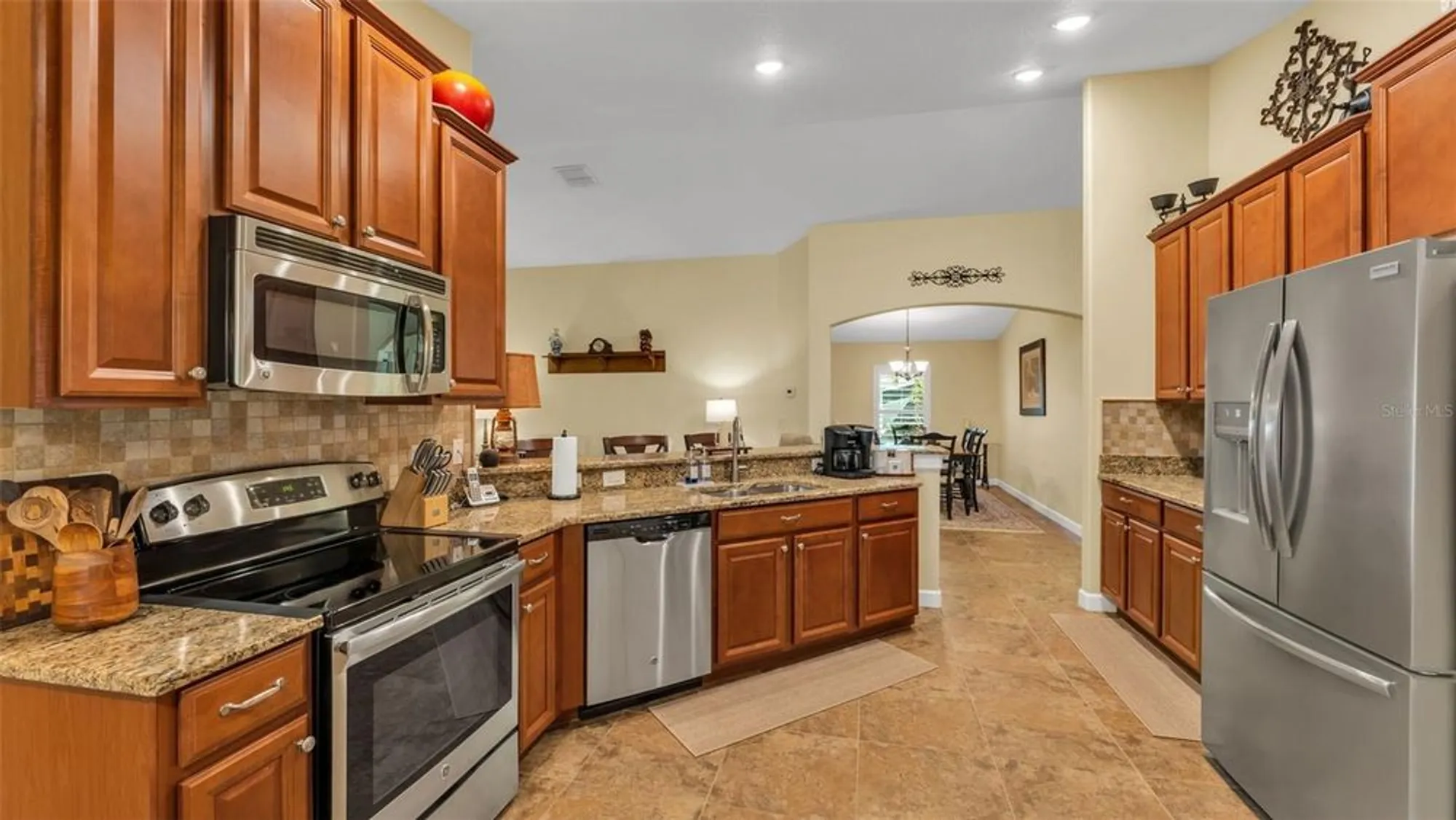 Property Slideshow image 27 of 80 | 4016 carteret dr, Winter Haven, FL, 33884