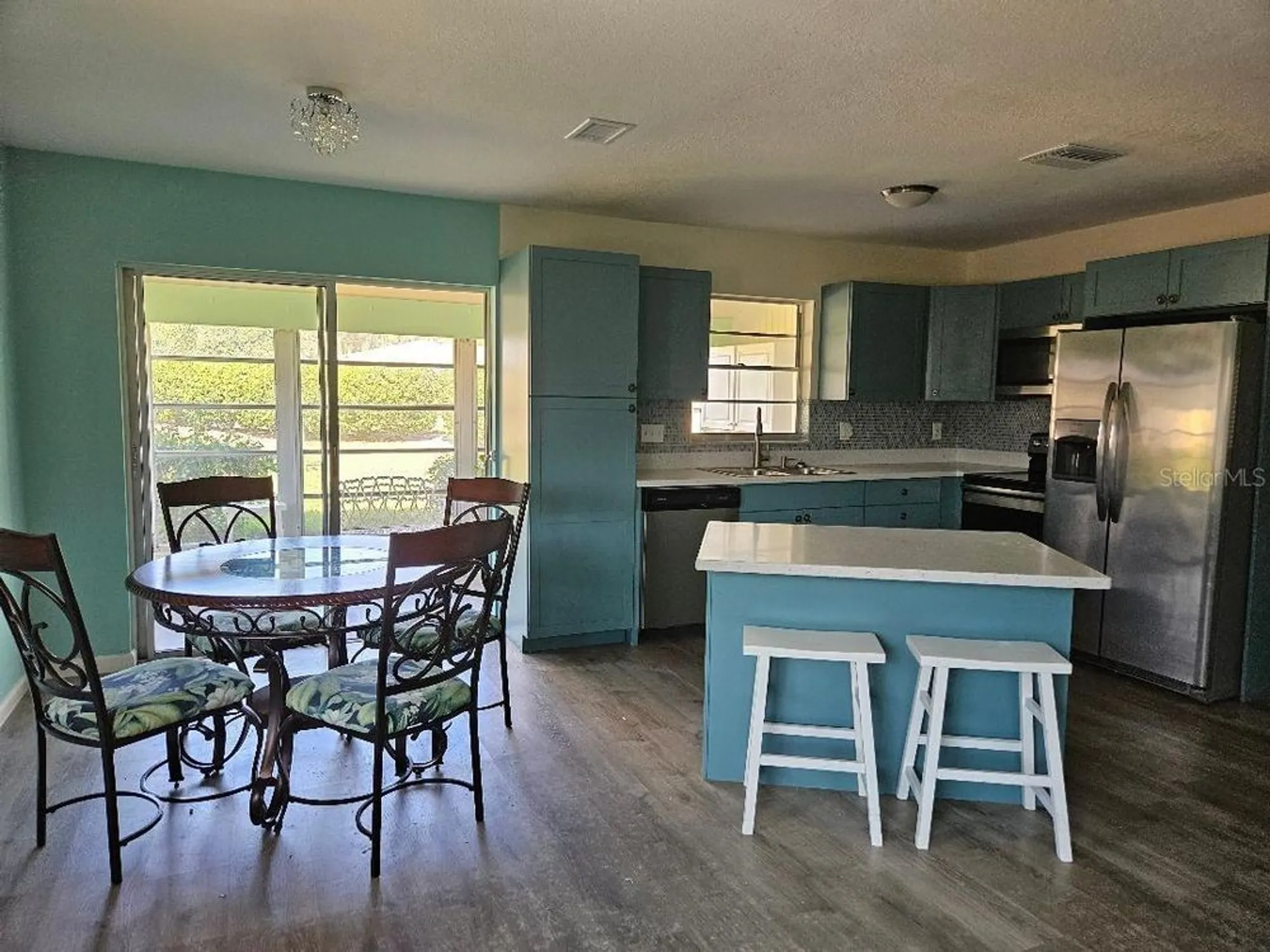 Property Slideshow image 13 of 72 | 901 hendon ct, Sun City Center, FL, 33573