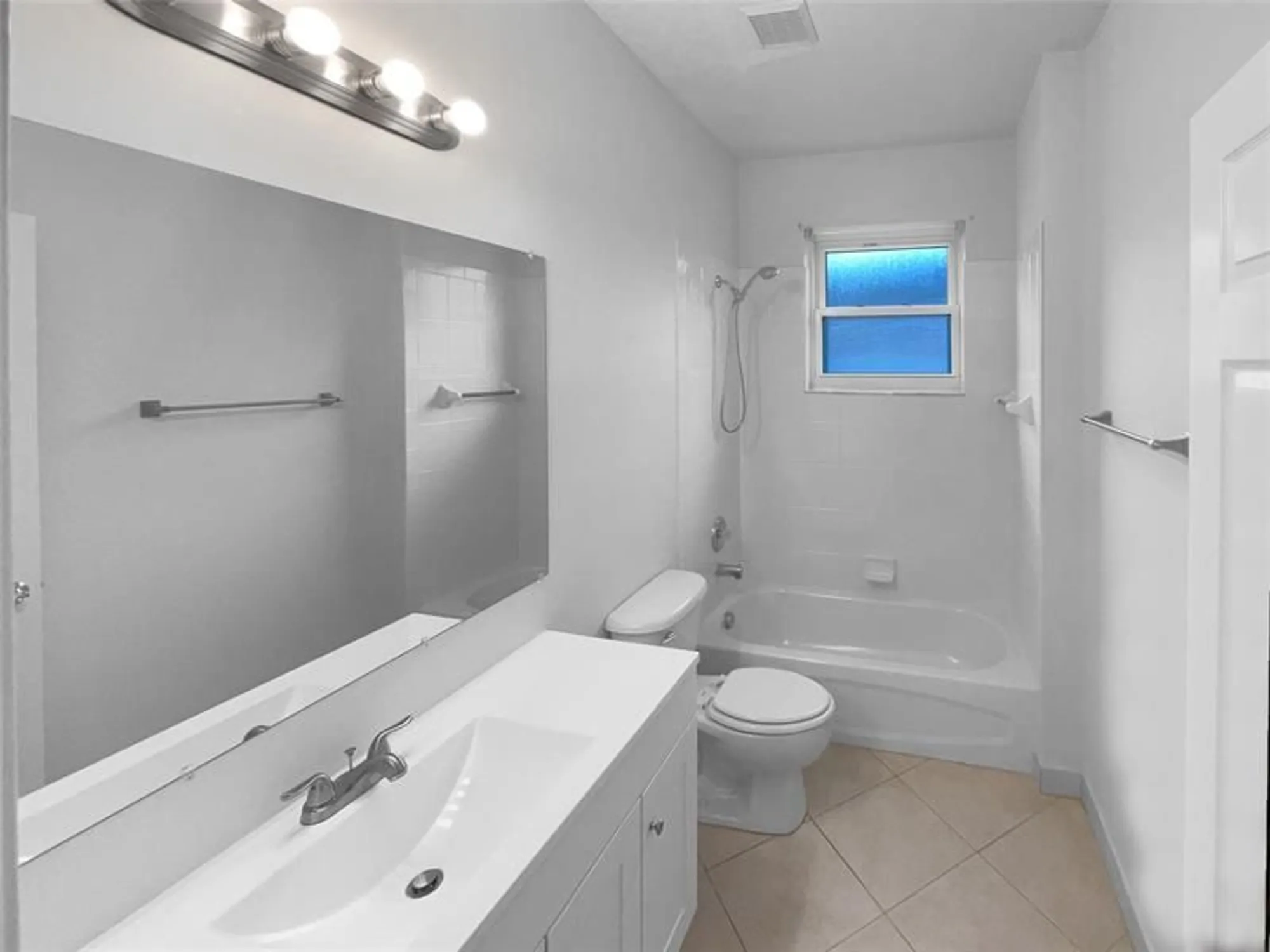 Property Slideshow image 15 of 26 | 390 nw sunview way, Port St Lucie, FL, 34986