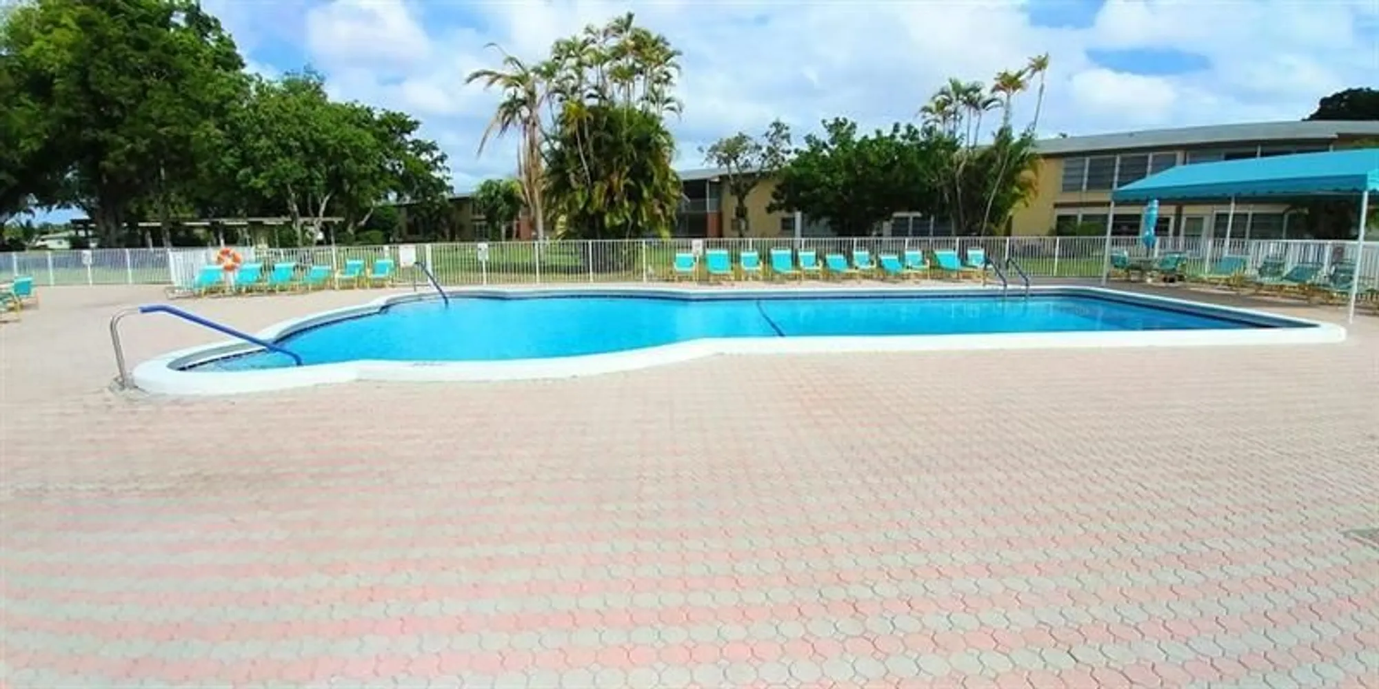 Property Slideshow image 16 of 26 | 7500 nw 5th ct apt 104, Margate, FL, 33063