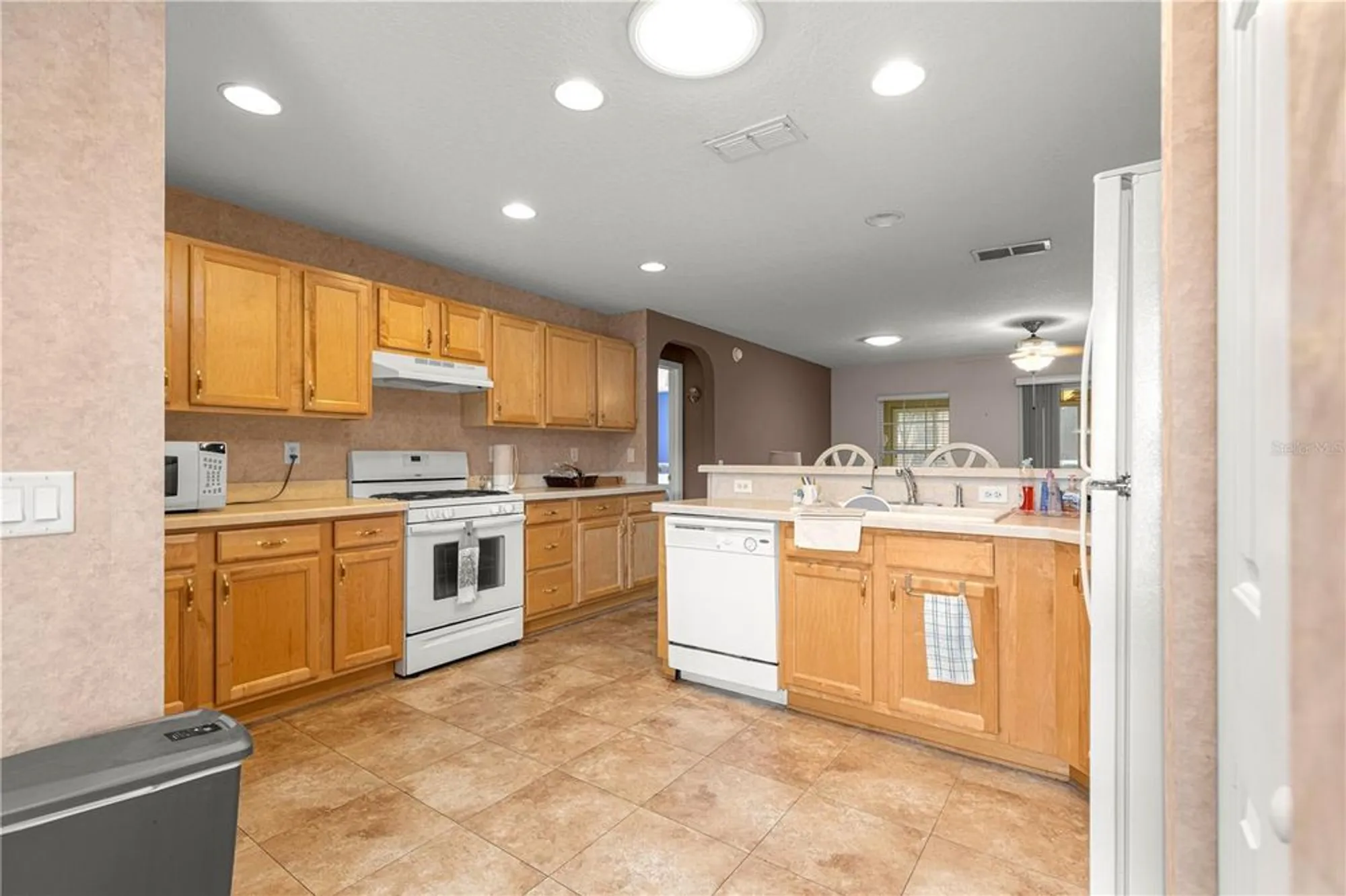 Property Slideshow image 16 of 34 | 8018 sw 83rd pl, Ocala, FL, 34476