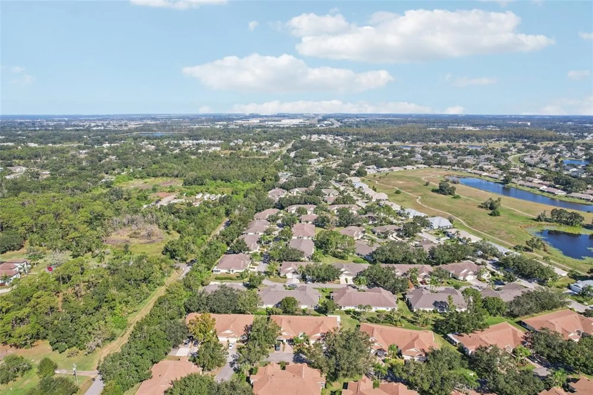 Property Slideshow image 33 of 57 | 2433 new haven cir, Sun City Center, FL, 33573