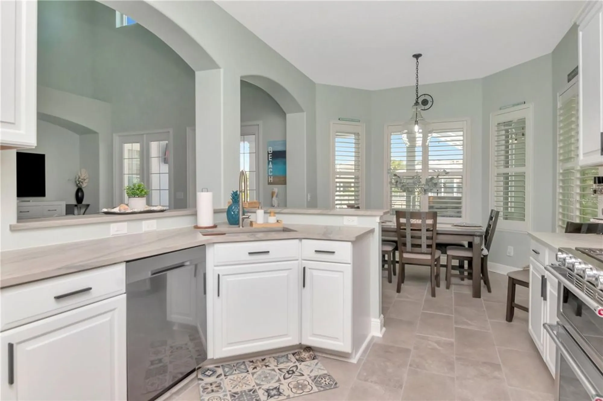 Property Slideshow image 13 of 43 | 5721 sea turtle pl, Apollo Beach, FL, 33572