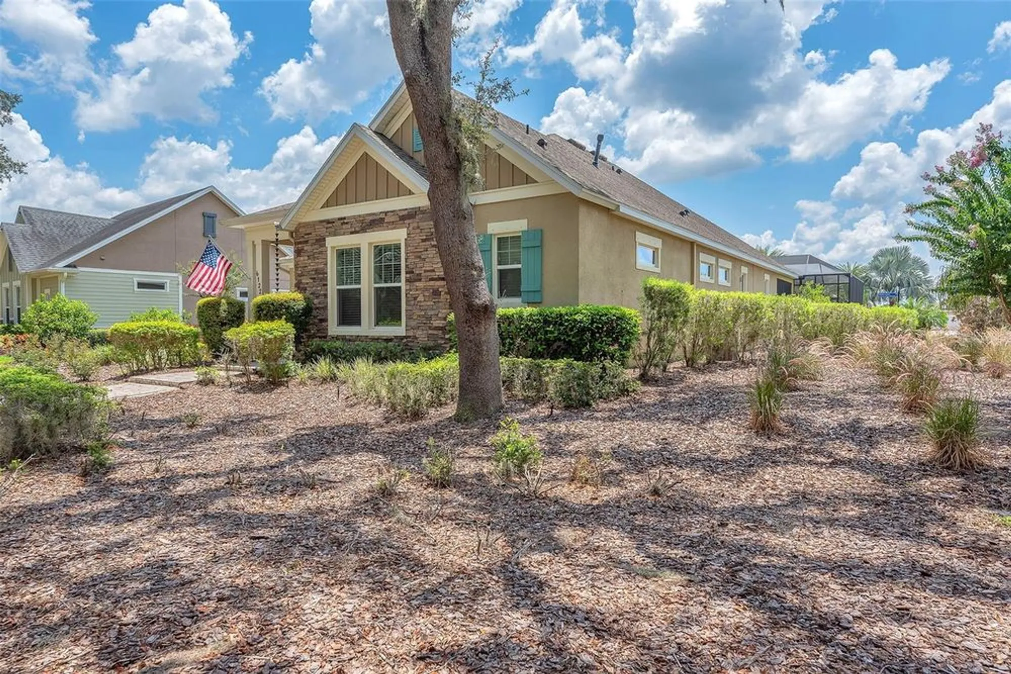 Property Slideshow image 7 of 58 | 6122 watercolor dr, Lithia, FL, 33547