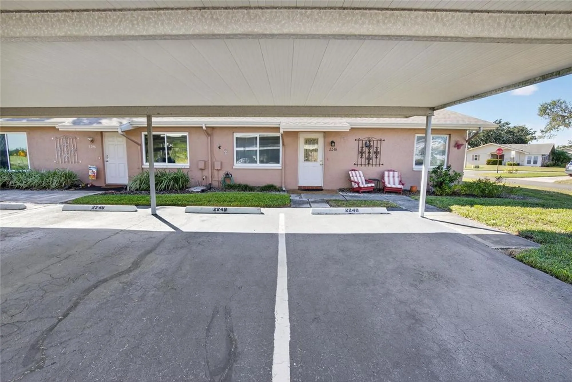 Property Slideshow image 33 of 62 | 2248 greenwich dr # 64, Sun City Center, FL, 33573