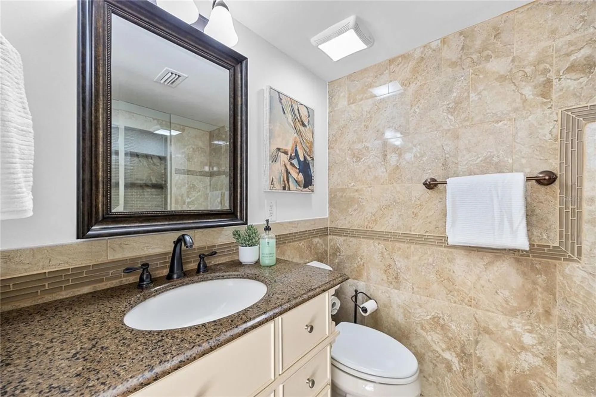 Property Slideshow image 16 of 39 | 4775 cove cir apt 203, St Petersburg, FL, 33708