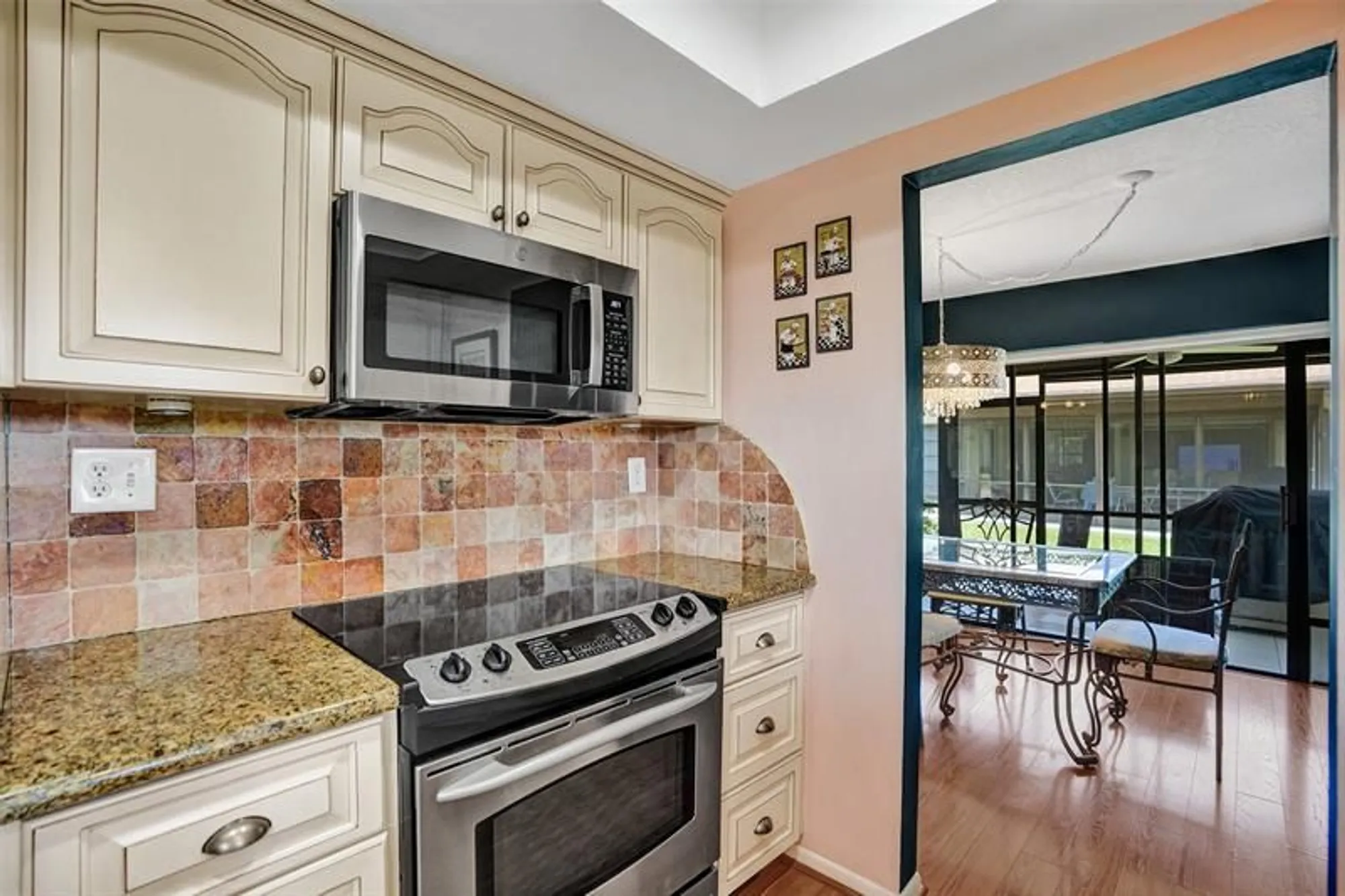 Property Slideshow image 14 of 80 | 1584 sw 22nd ter, Deerfield Beach, FL, 33442