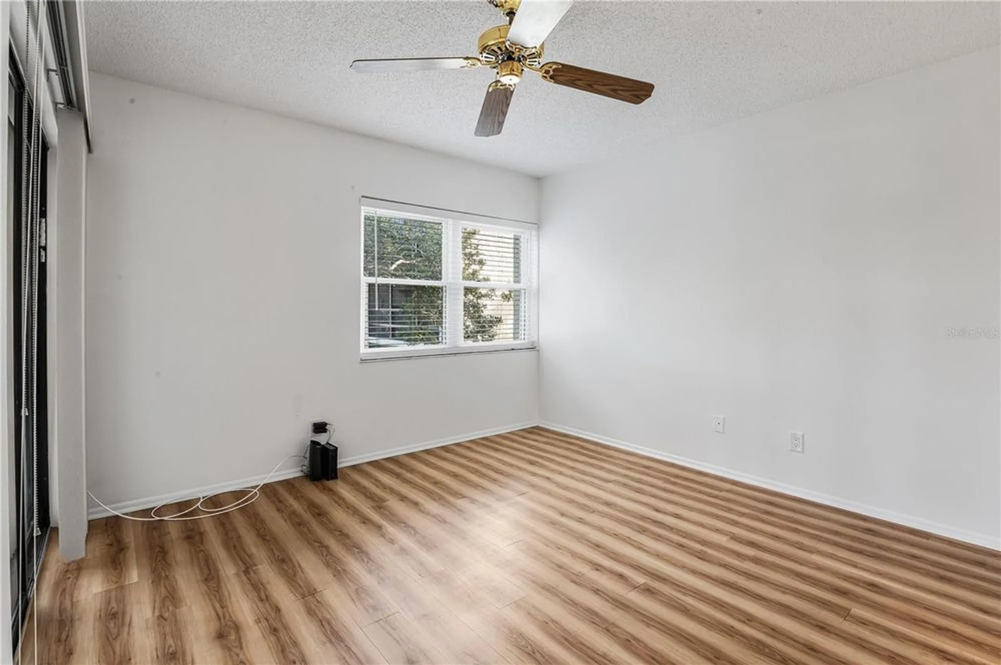 Property Slideshow image 8 of 23 | 14130 rosemary ln apt 4313, Largo, FL, 33774