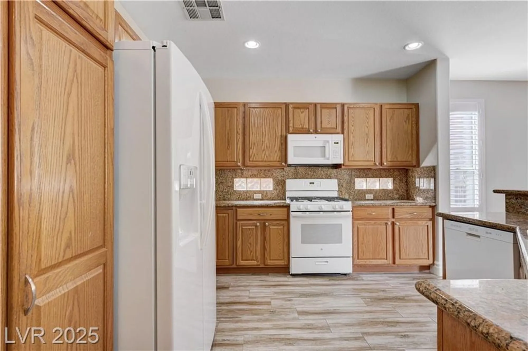 Property Slideshow image 13 of 69 | 4439 bella cascada st, Las Vegas, NV, 89135
