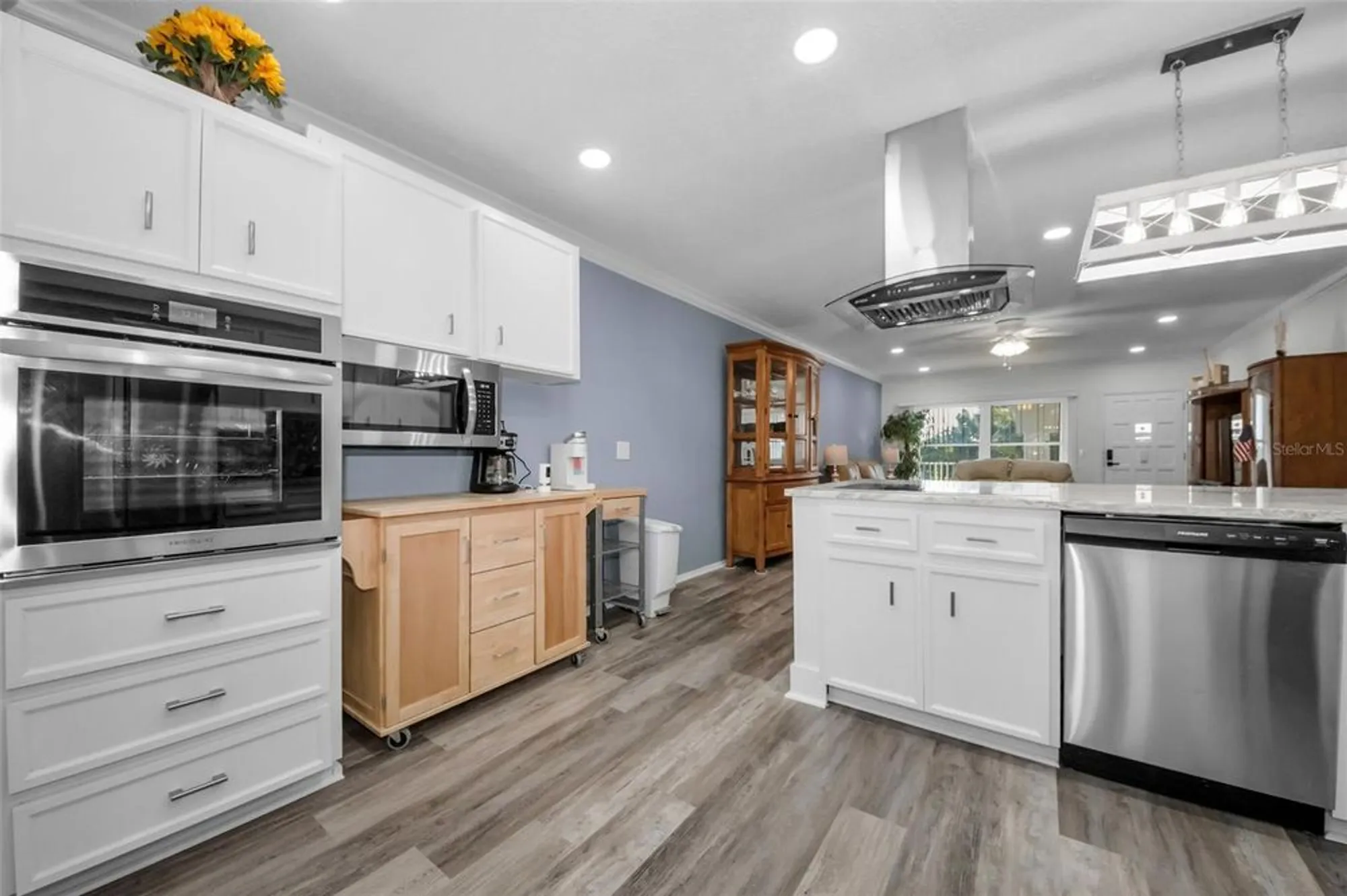 Property Slideshow image 8 of 58 | 2430 florentine way 44, Clearwater, FL, 33763