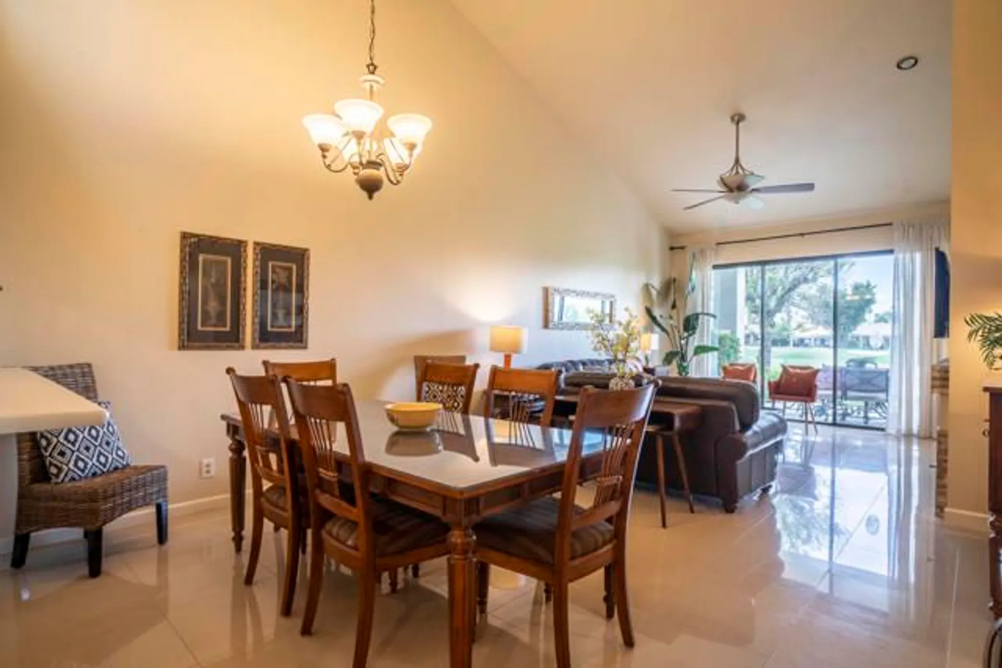 Property Slideshow image 10 of 41 | 55412 riviera, La Quinta, CA, 92253