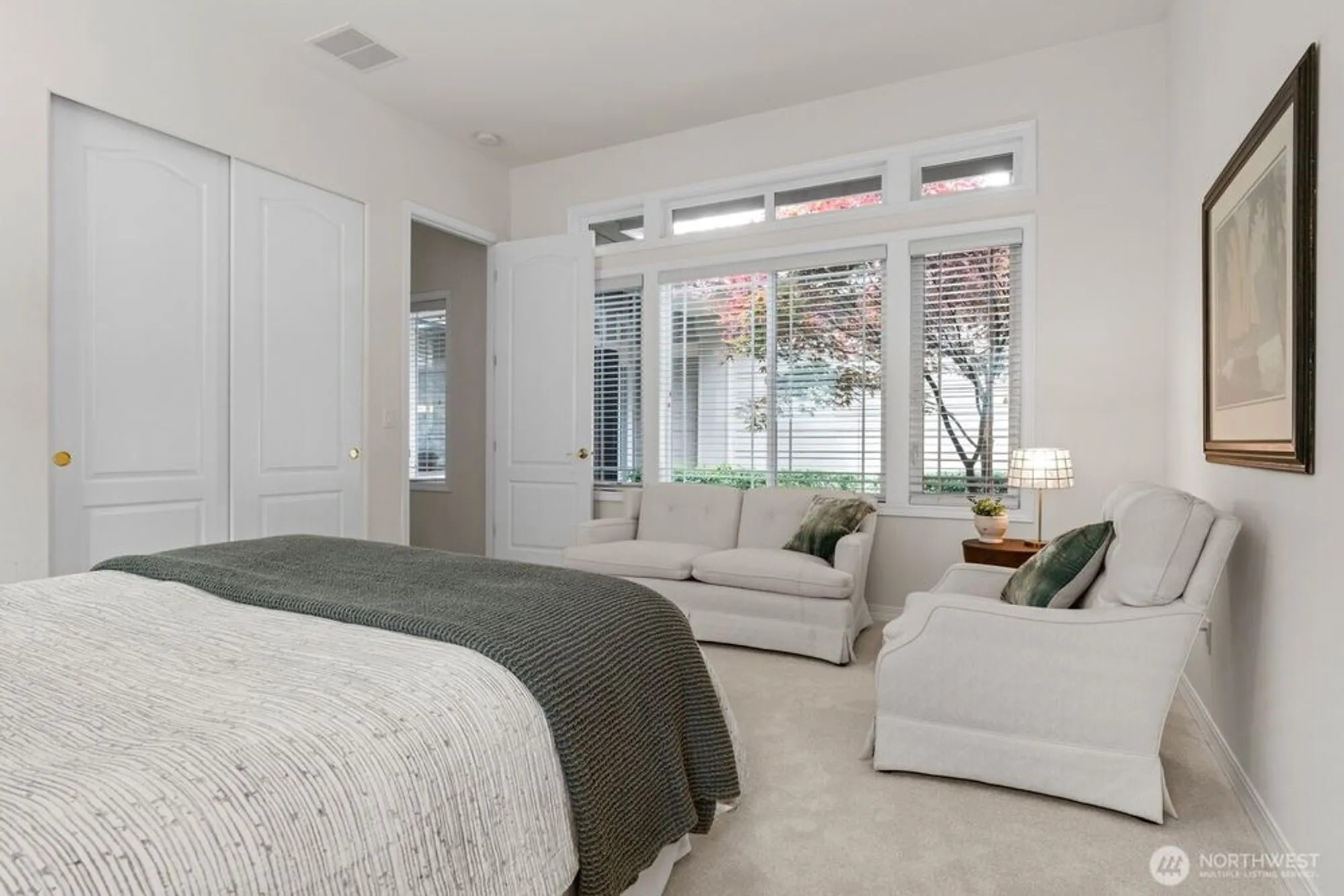 Property Slideshow image 35 of 40 | 12415 235th pl, Redmond, WA, 98053