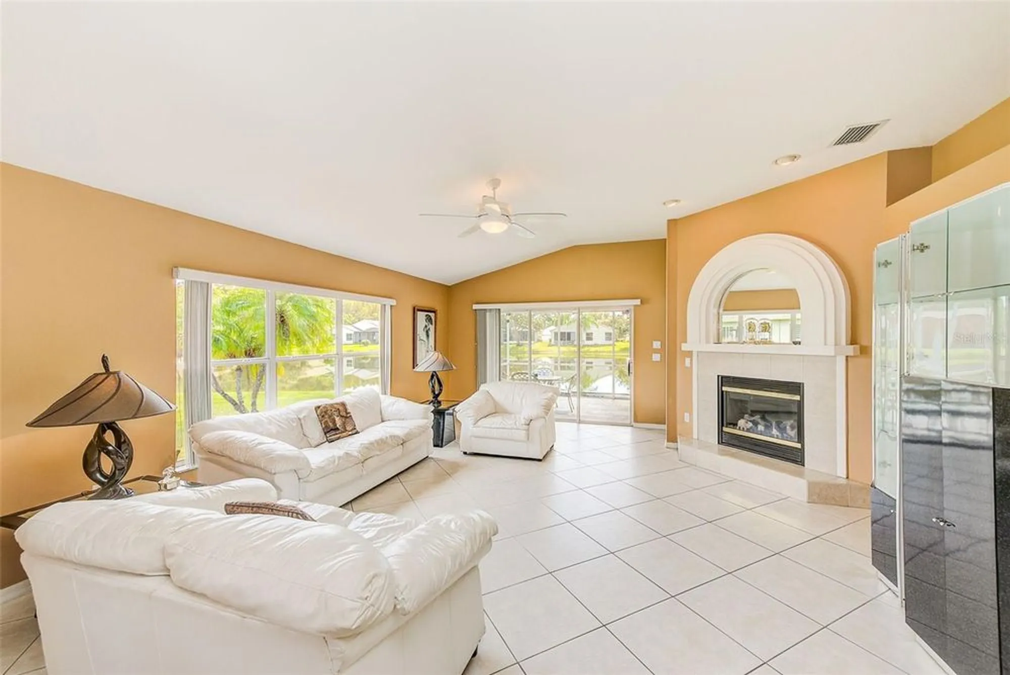 Property Slideshow image 6 of 37 | 11600 weaver park ct, Trinity, FL, 34655