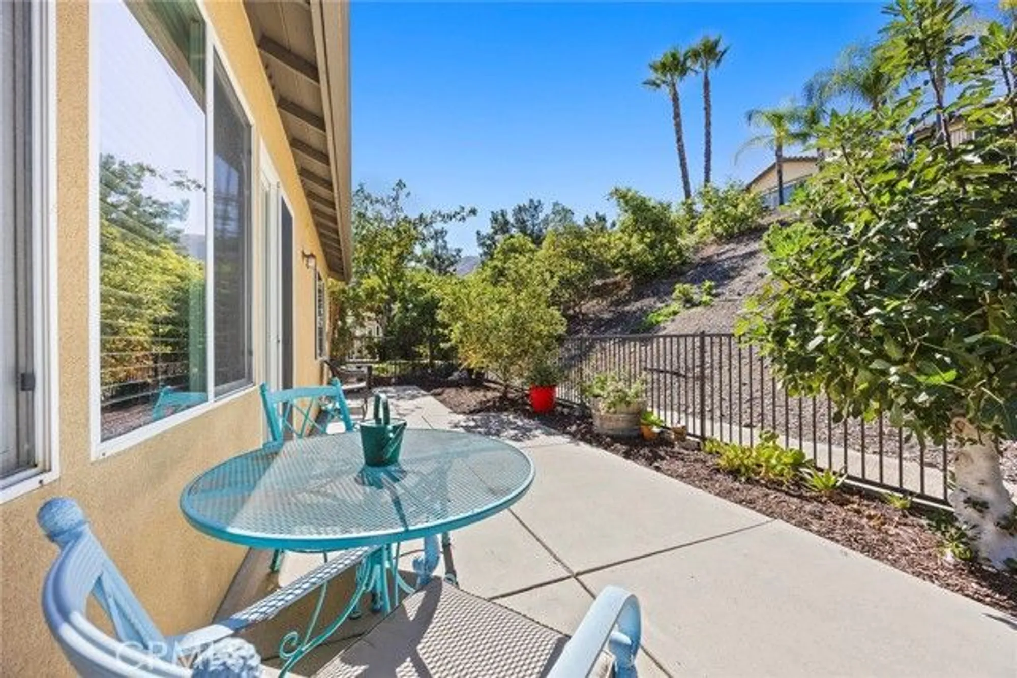 Property Slideshow image 17 of 28 | 24649 hatton ln, Corona, CA, 92883