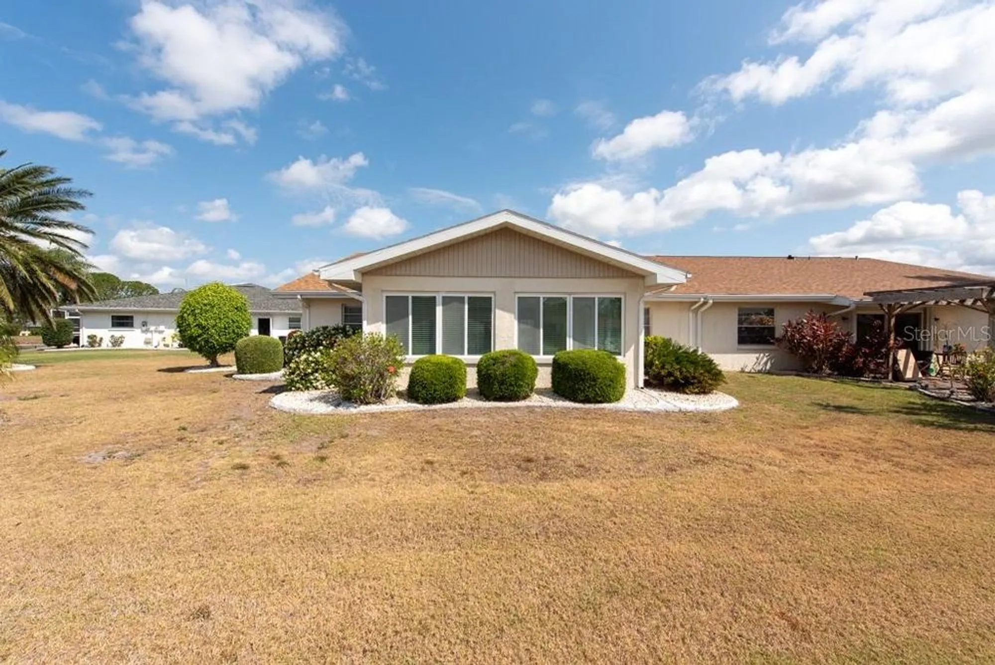 Property Slideshow image 29 of 44 | 106 silverbell ct, Sun City Center, FL, 33573