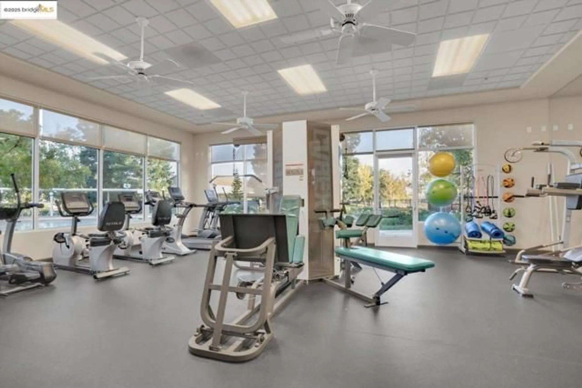 Property Slideshow image 40 of 44 | 1898 crispin dr, Brentwood, CA, 94513