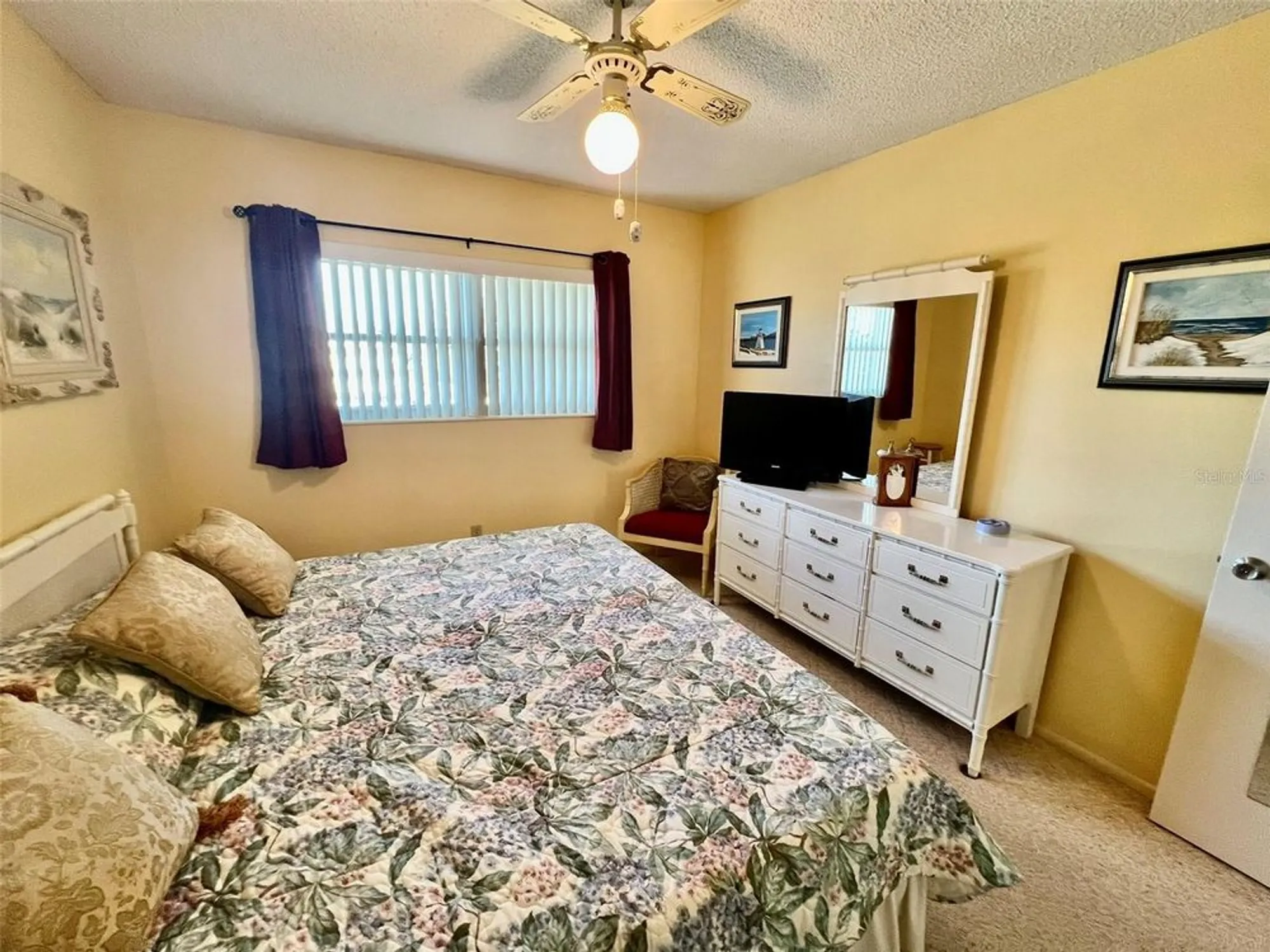 Property Slideshow image 23 of 44 | 2461 rhodesian dr 51, Clearwater, FL, 33763