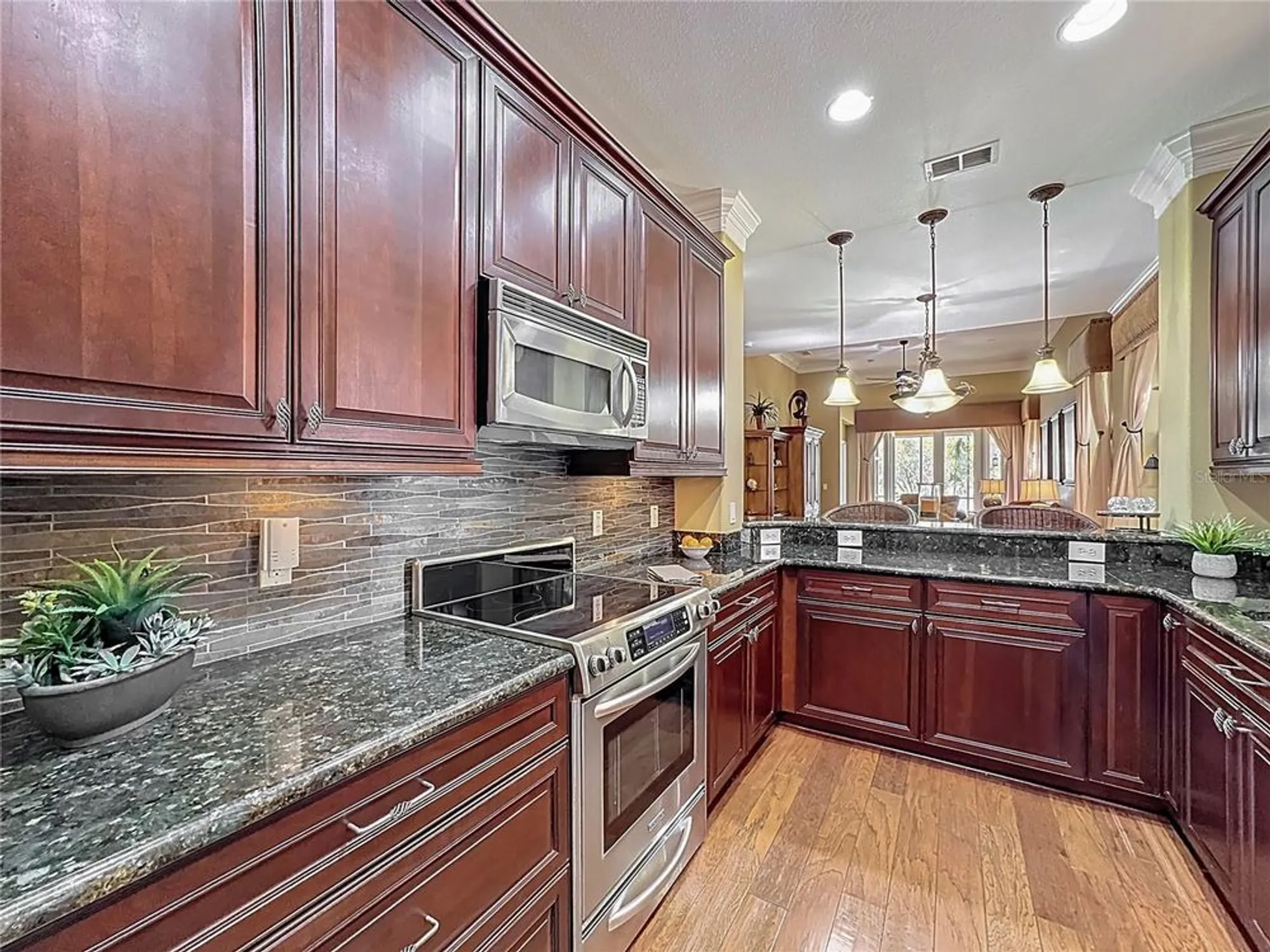 Property Slideshow image 12 of 64 | 2340 palm tree dr, Kissimmee, FL, 34759