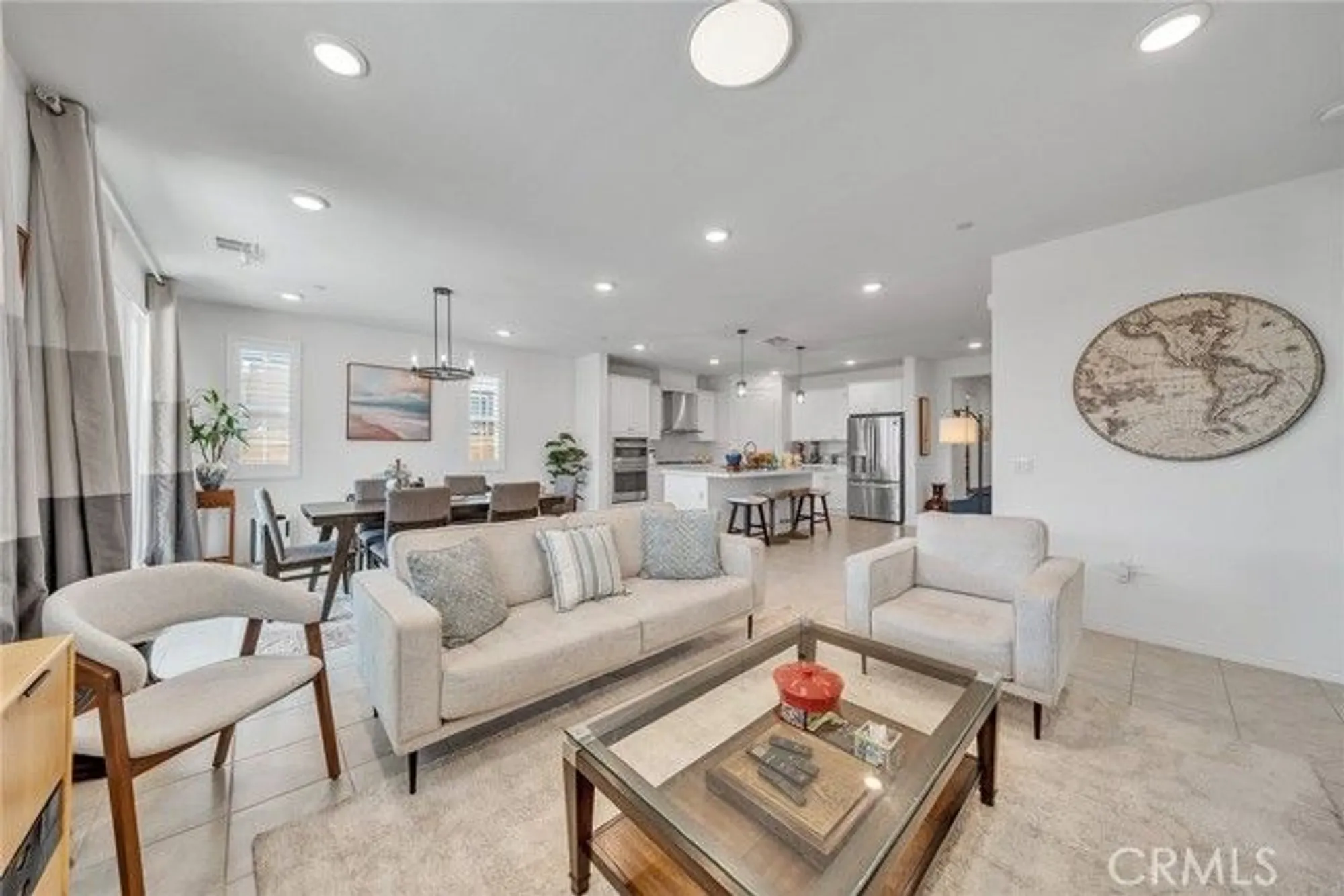 Property Slideshow image 17 of 40 | 4613 s amherst privado, Ontario, CA, 91761