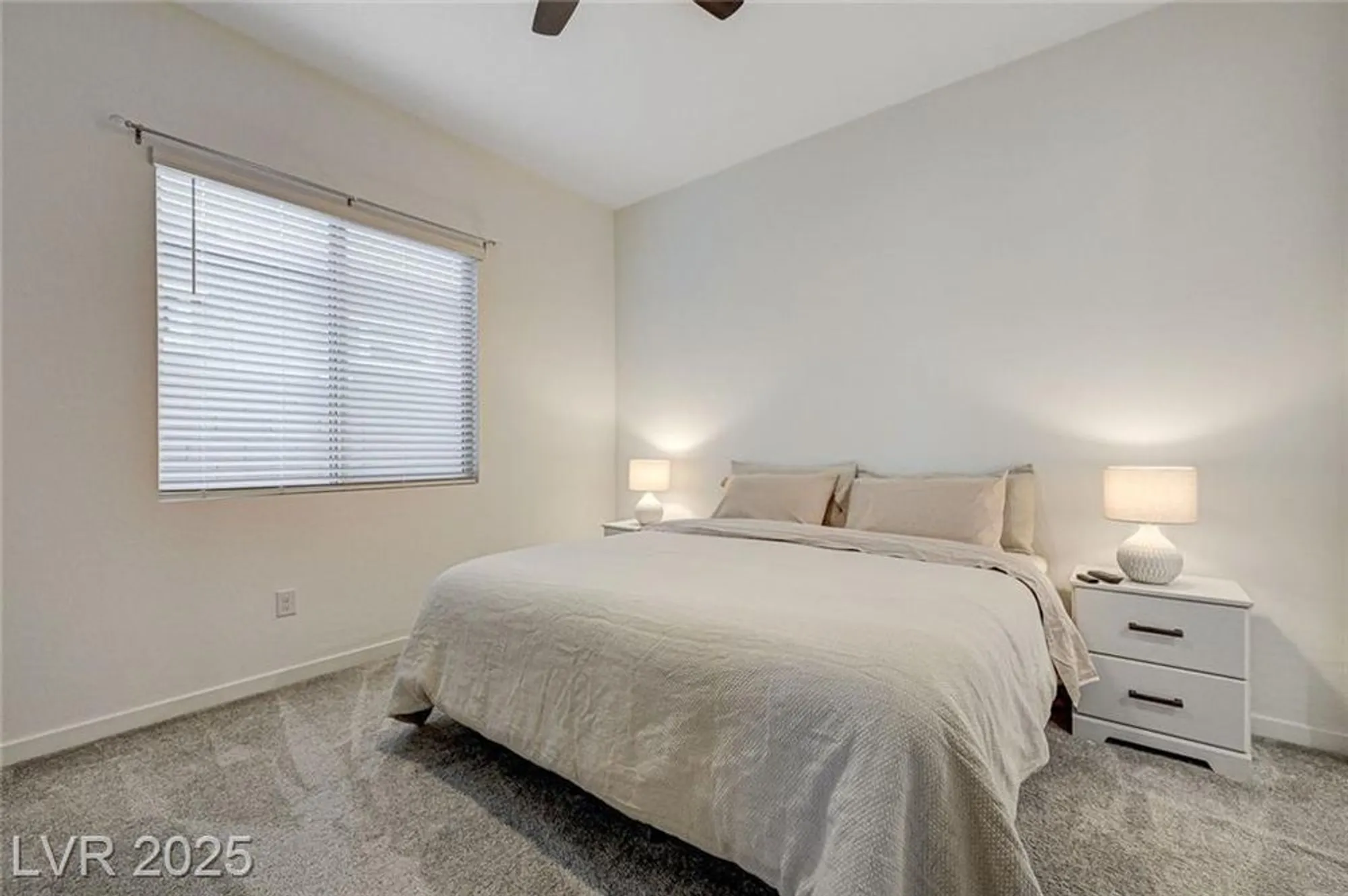 Property Slideshow image 27 of 67 | 912 allister fields ln, Las Vegas, NV, 89138