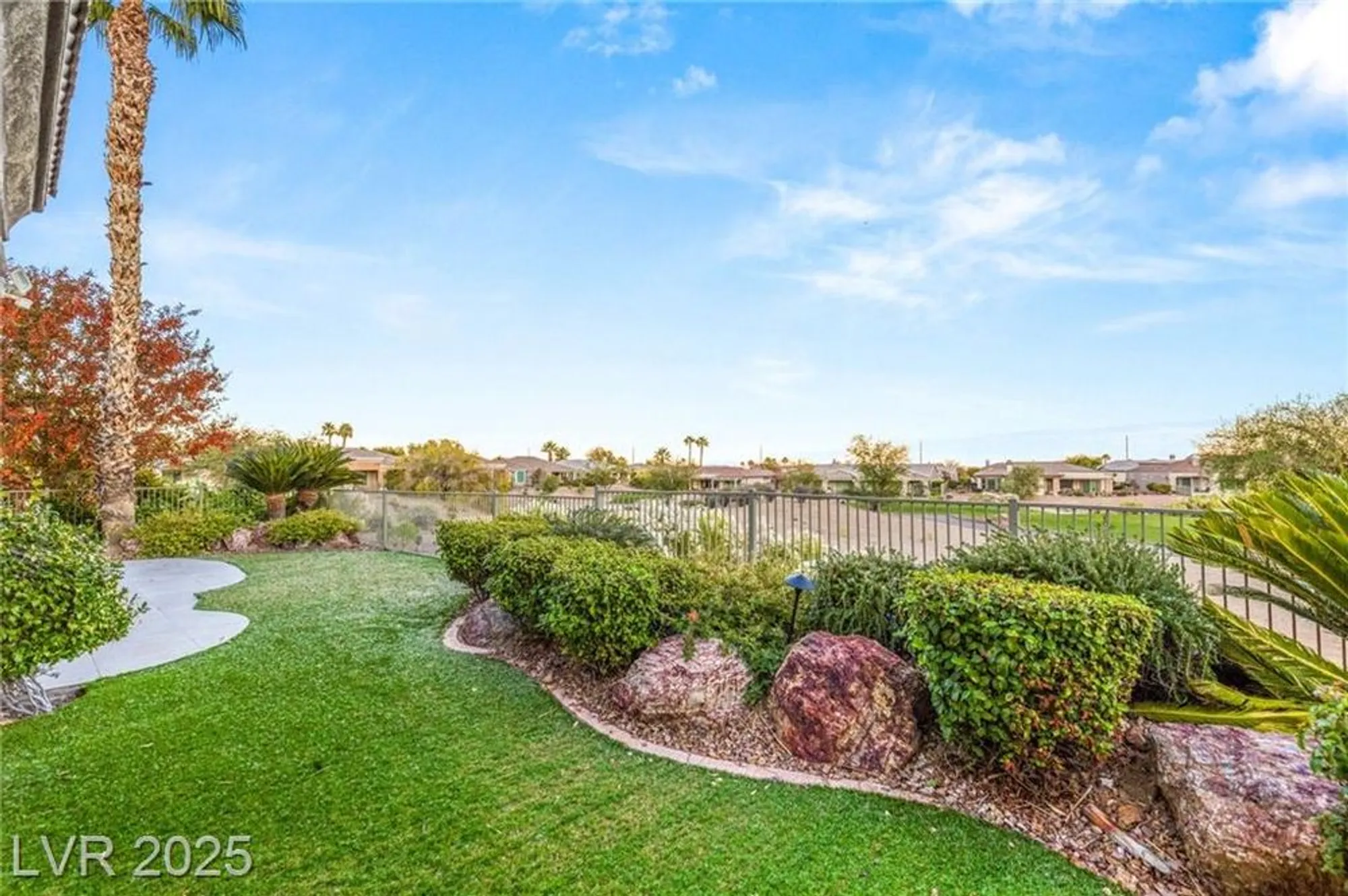 Property Slideshow image 48 of 66 | 4754 riva de romanza st, Las Vegas, NV, 89135