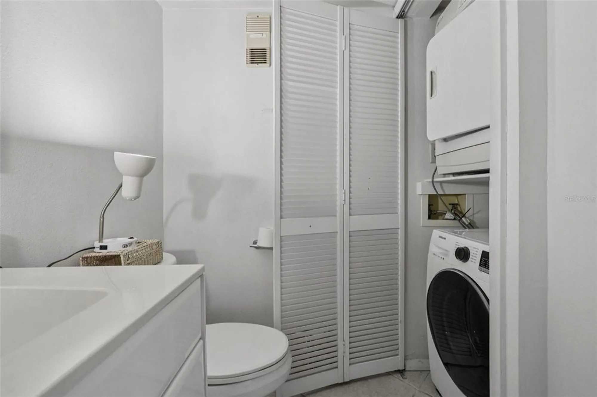 Property Slideshow image 17 of 29 | 7300 sun island dr 1602, South Pasadena, FL, 33707