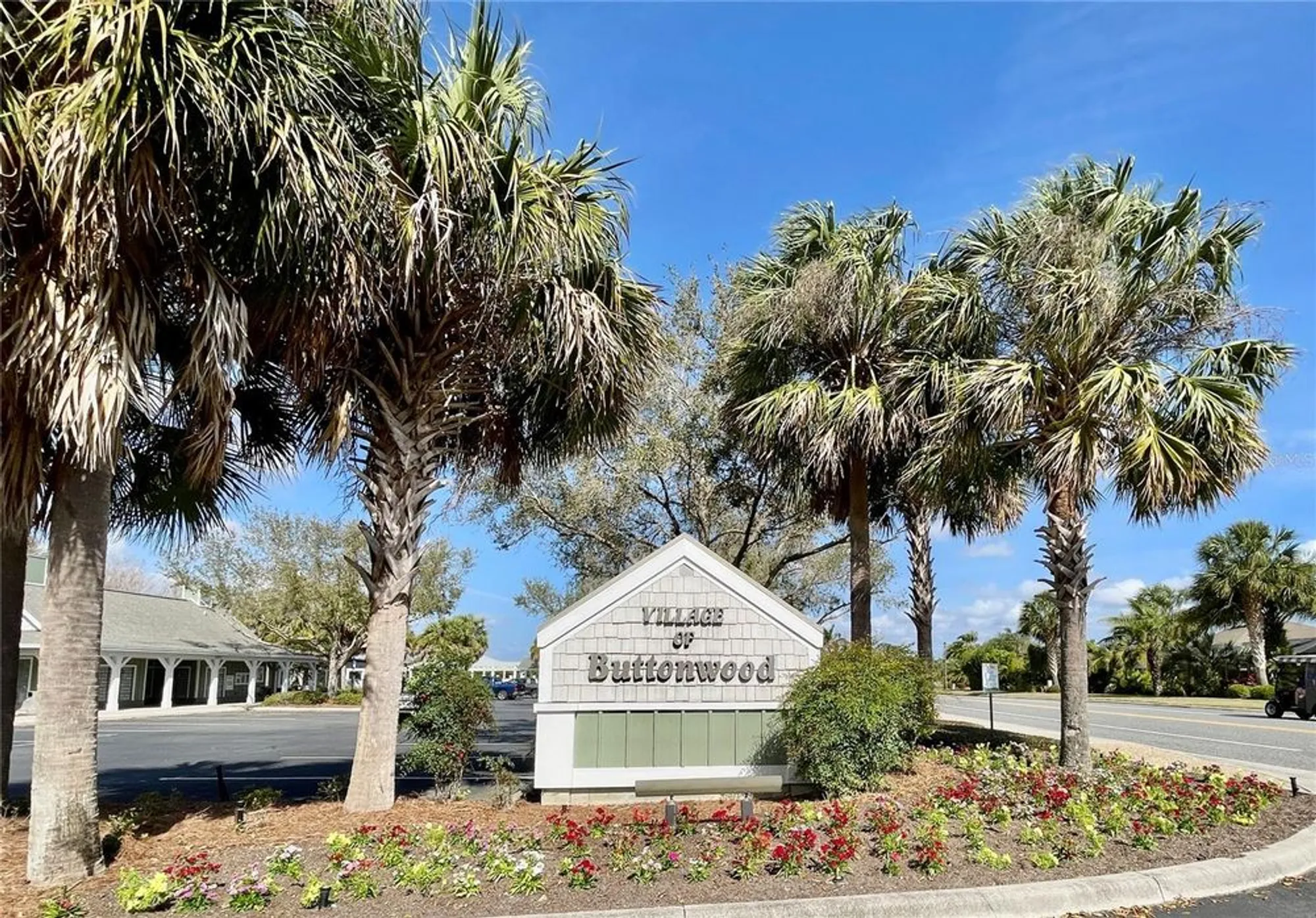 Property Slideshow image 5 of 42 | 2046 dalecroft trl, The Villages, FL, 32162