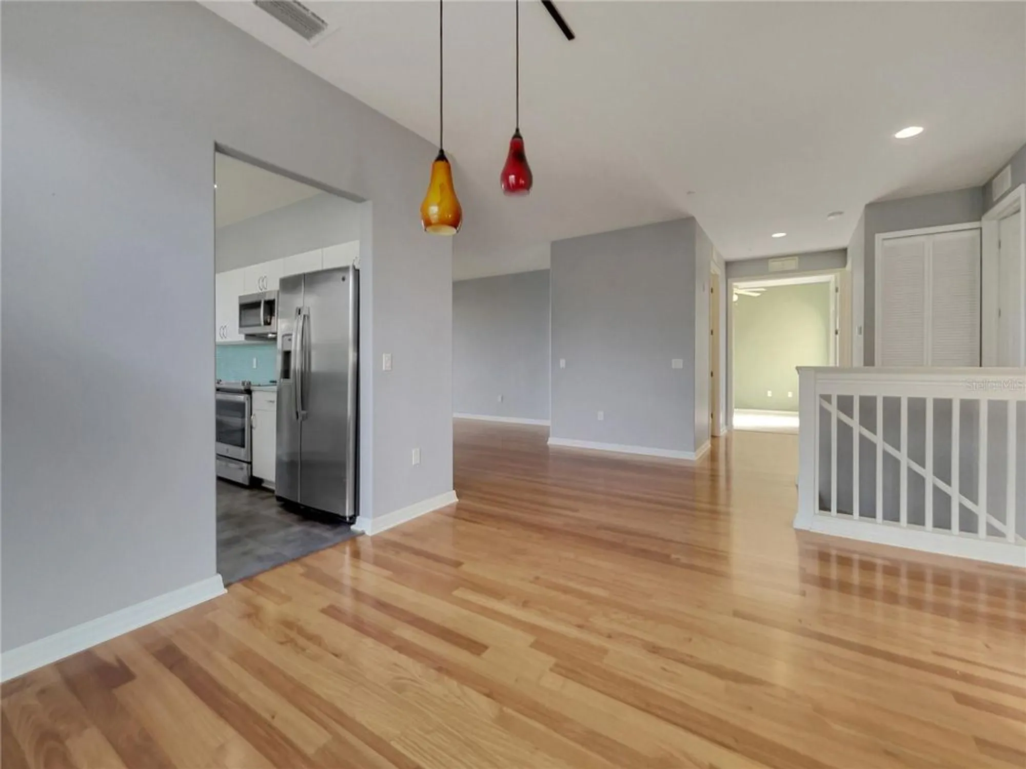 Property Slideshow image 21 of 29 | 1181 burgos dr # 406, Sarasota, FL, 34238