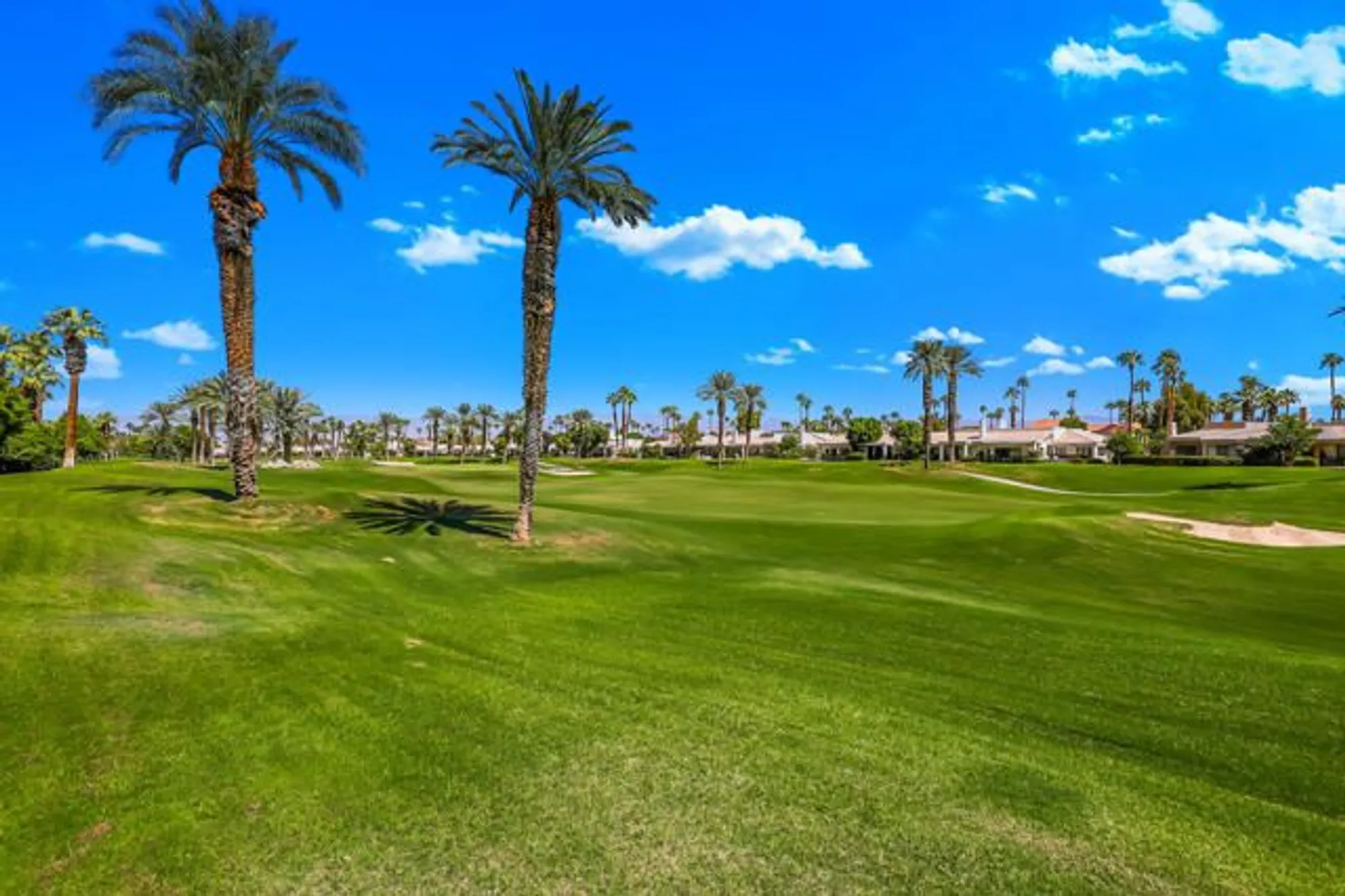 Property Slideshow image 37 of 53 | 55280 riviera, La Quinta, CA, 92253