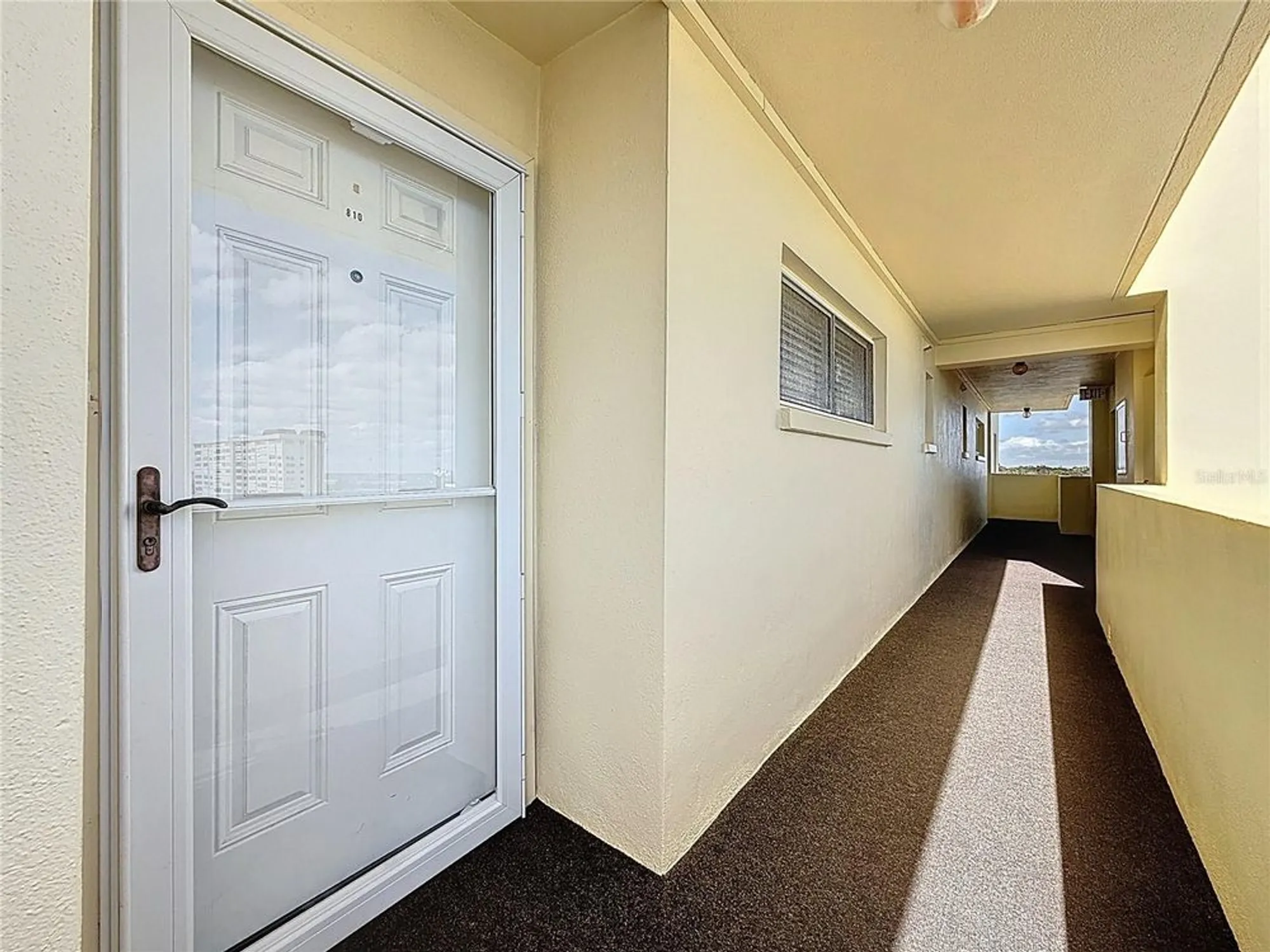 Property Slideshow image 10 of 77 | 4725 cove cir apt 810, Saint Petersburg, FL, 33708