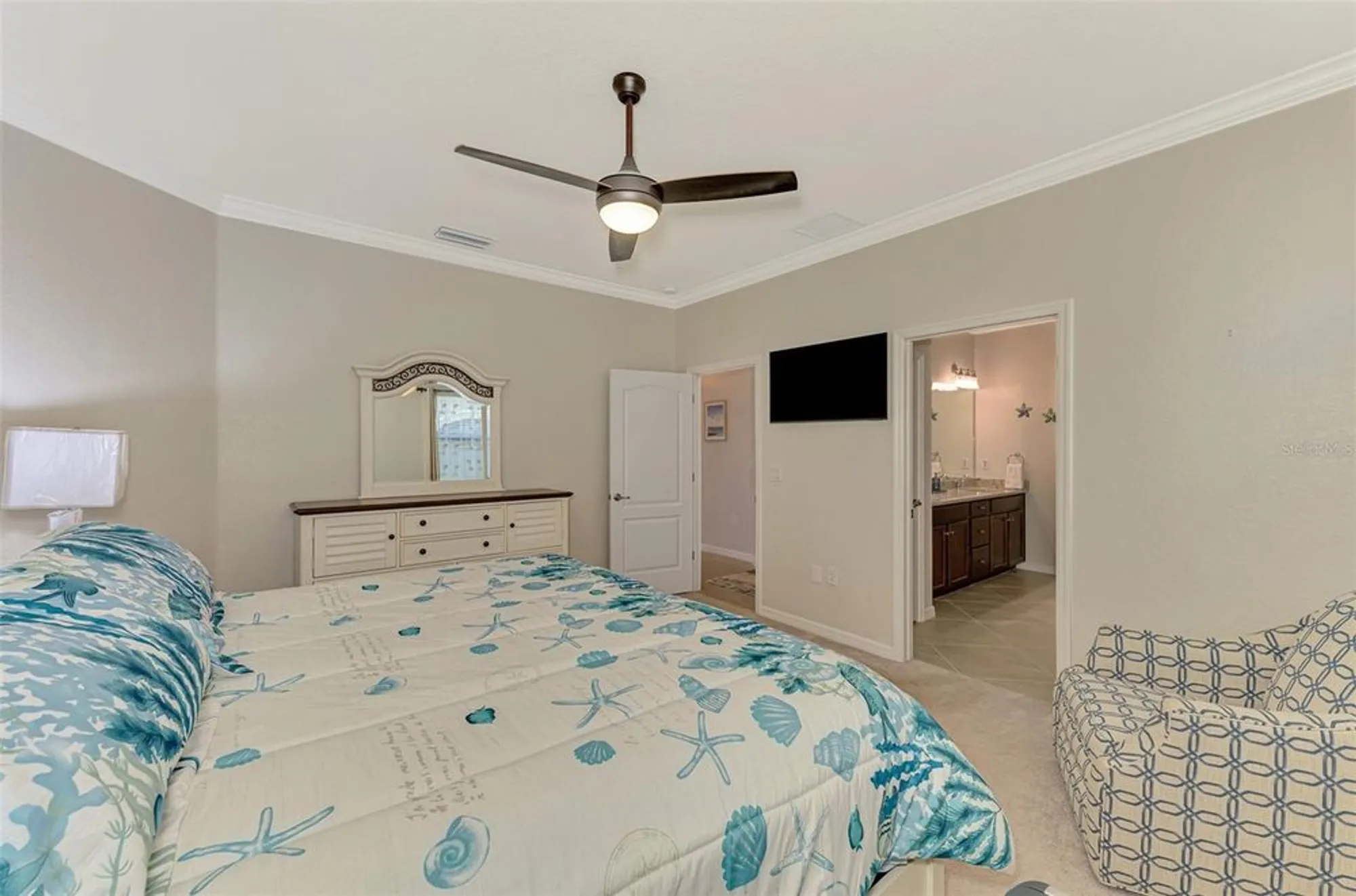 Property Slideshow image 39 of 95 | 24128 spartina dr, Venice, FL, 34293